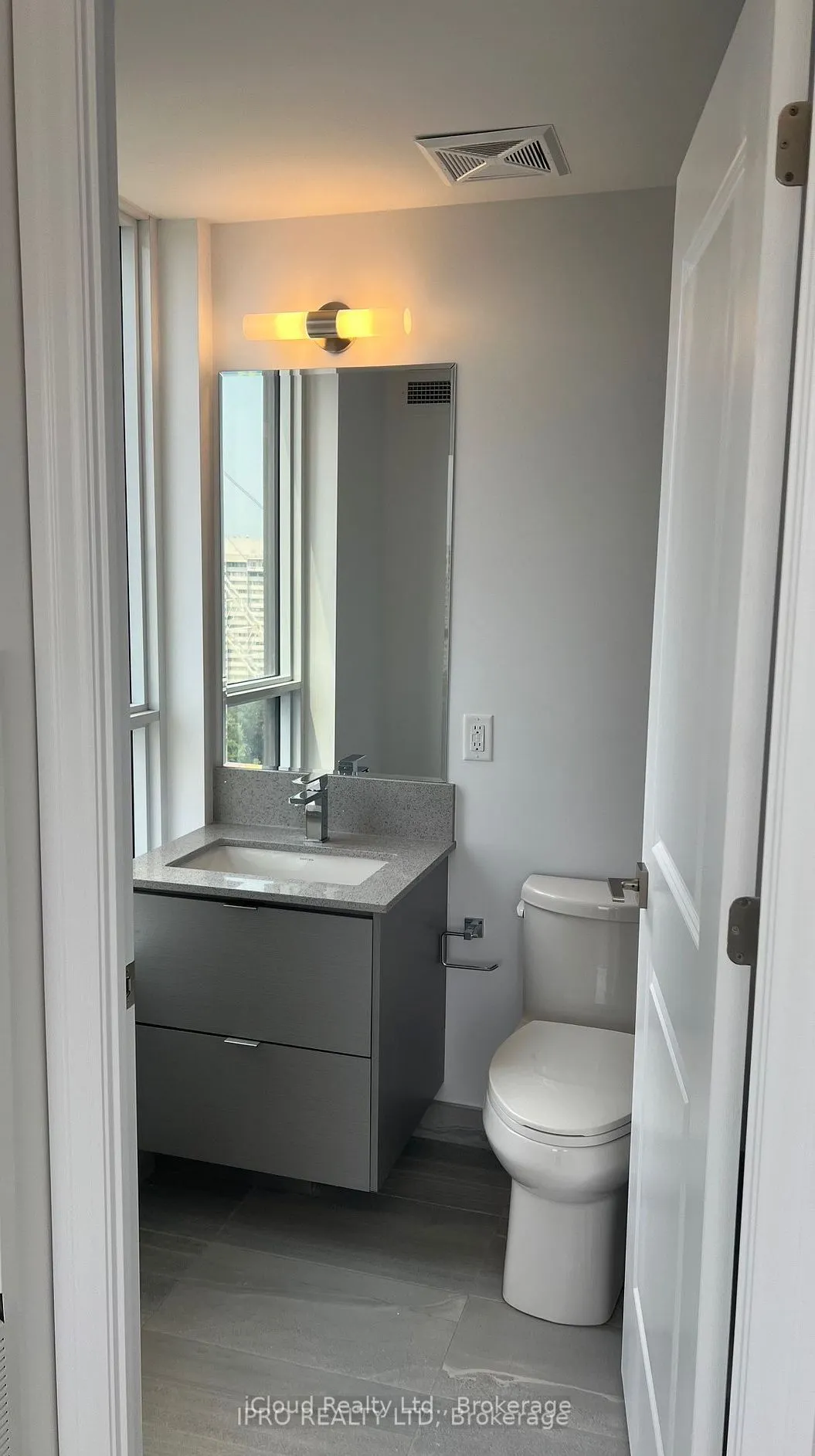 30 Elm Drive, #1104