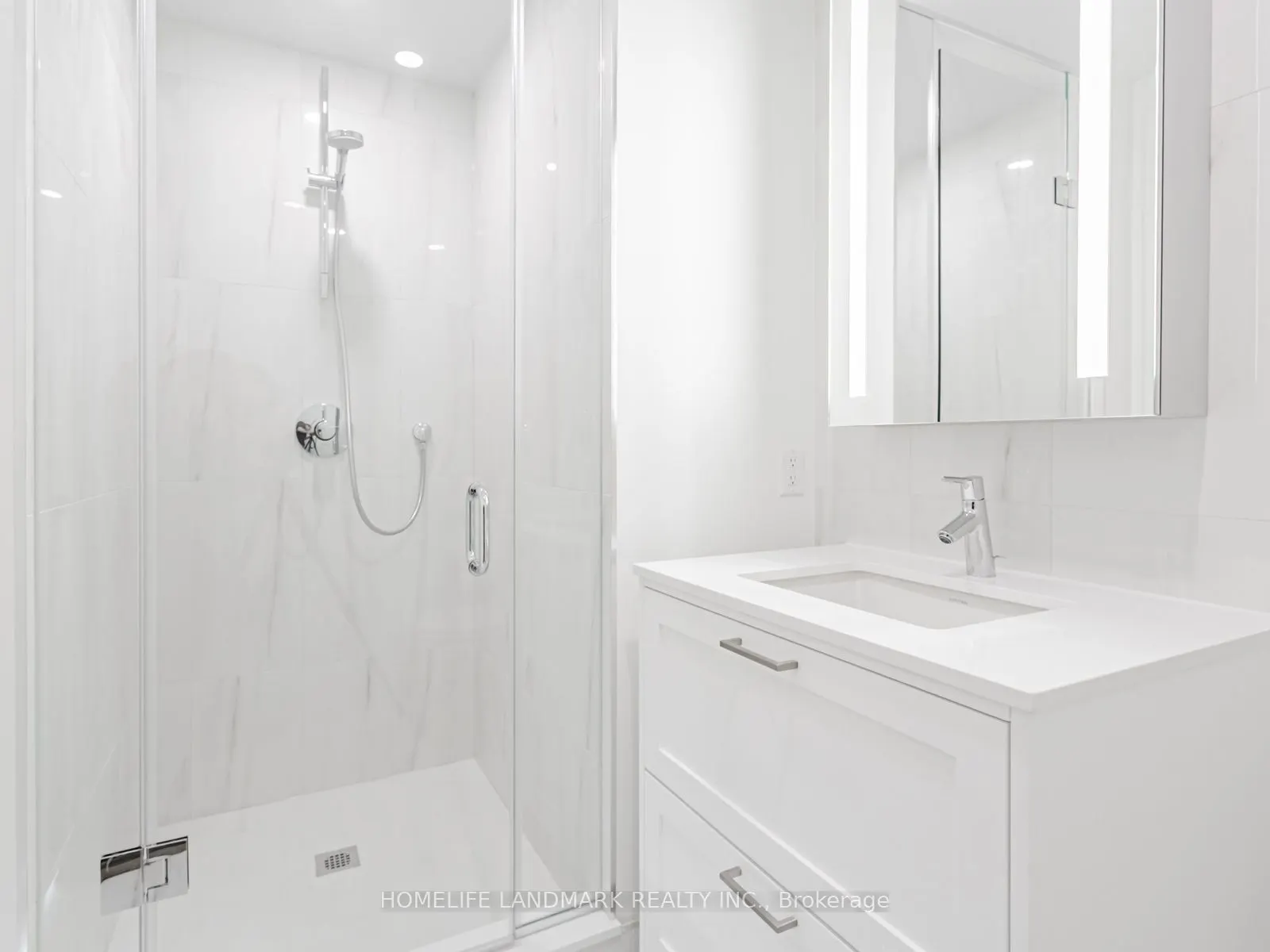 259 The Kingsway, #206