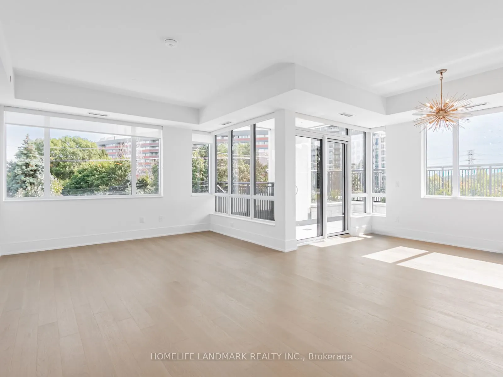 259 The Kingsway, #206