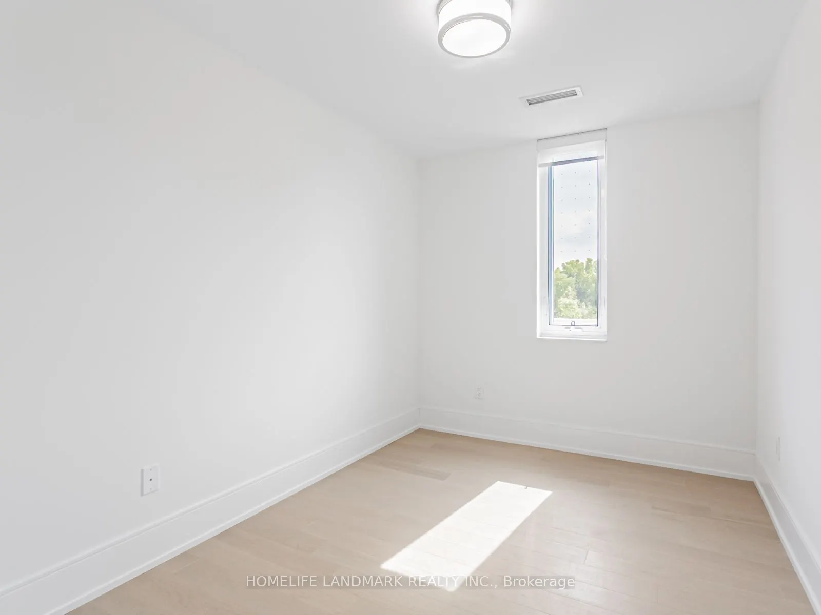 259 The Kingsway, #206