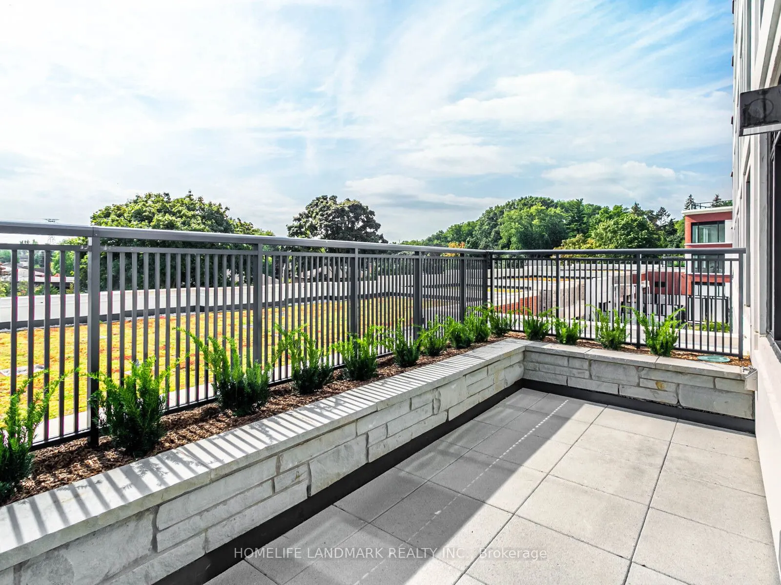 259 The Kingsway, #206