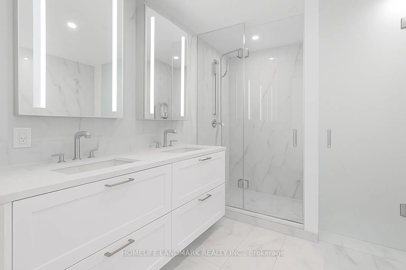 259 The Kingsway, #206