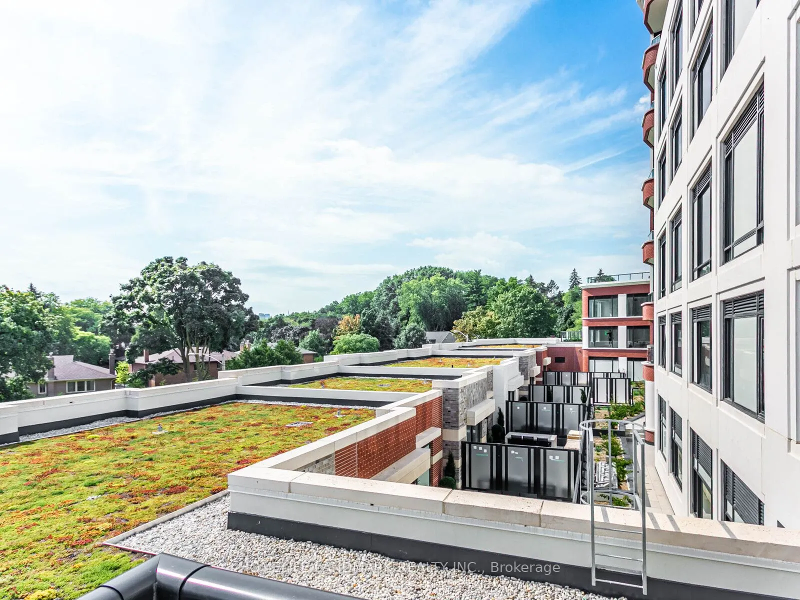 259 The Kingsway, #206