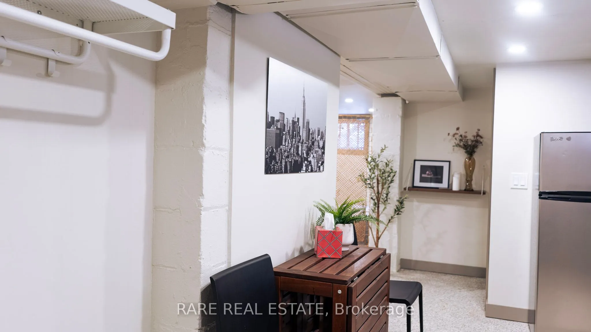 33 Juliet Crescent, #Lower