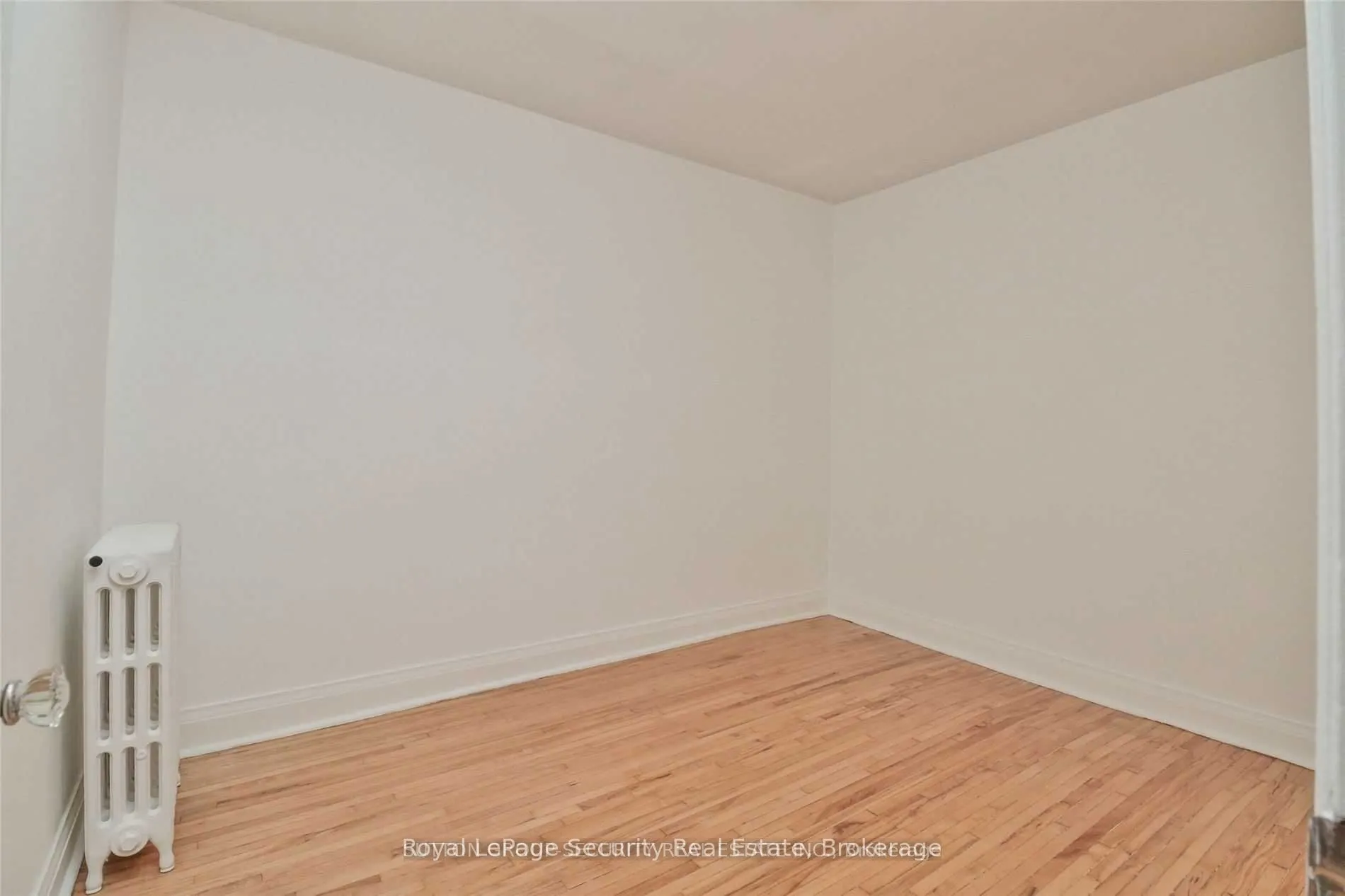 3317 Lake Shore Boulevard W, #2