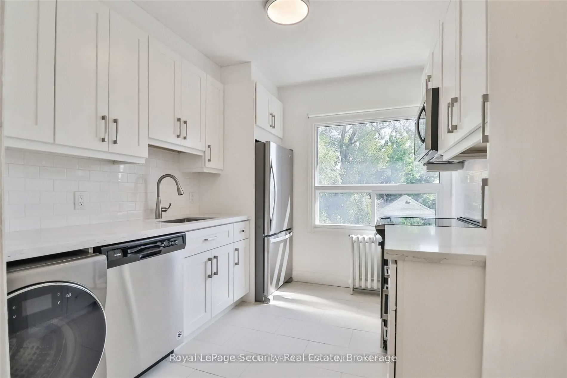 3317 Lake Shore Boulevard W, #2
