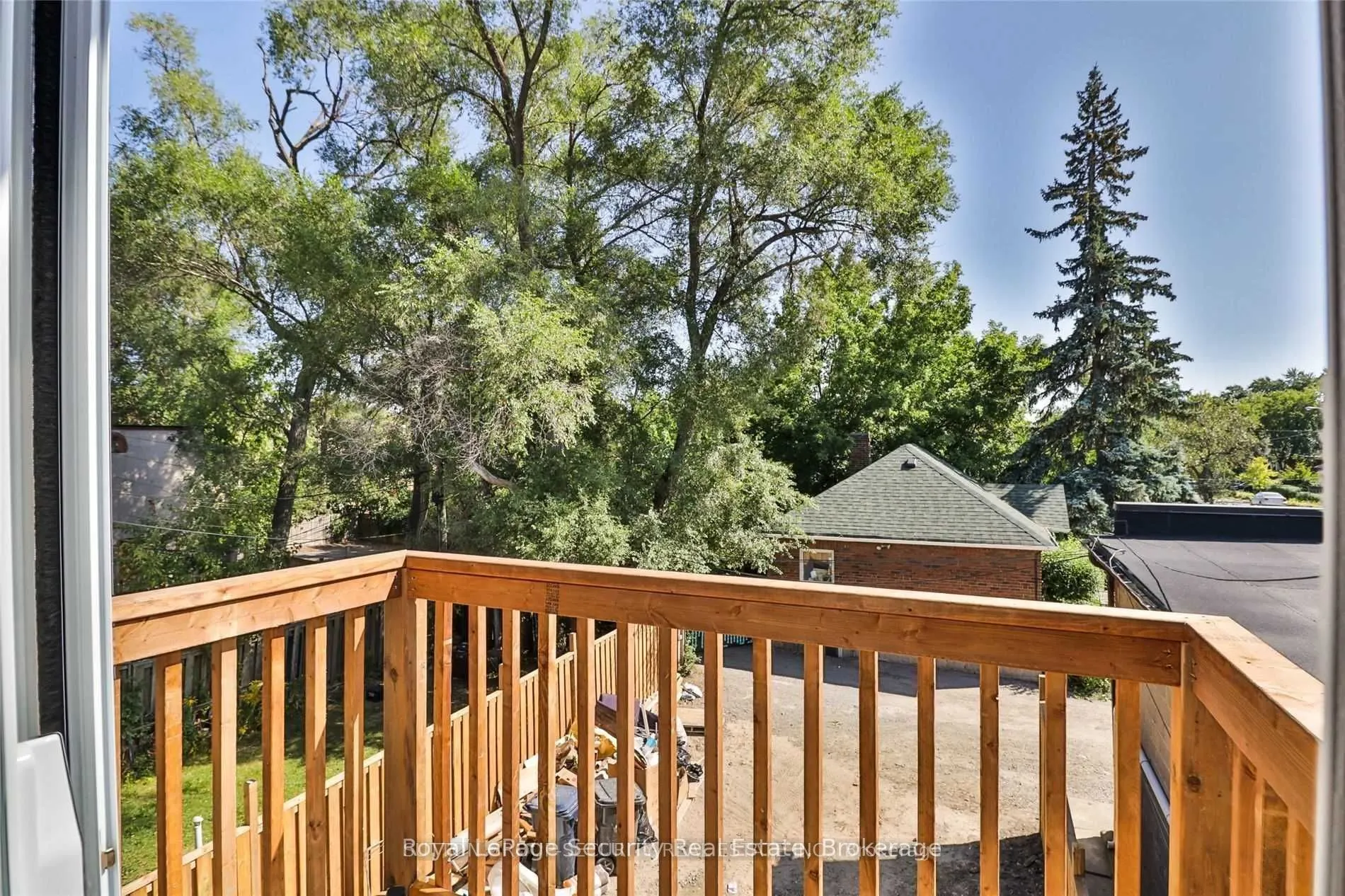 3317 Lake Shore Boulevard W, #2
