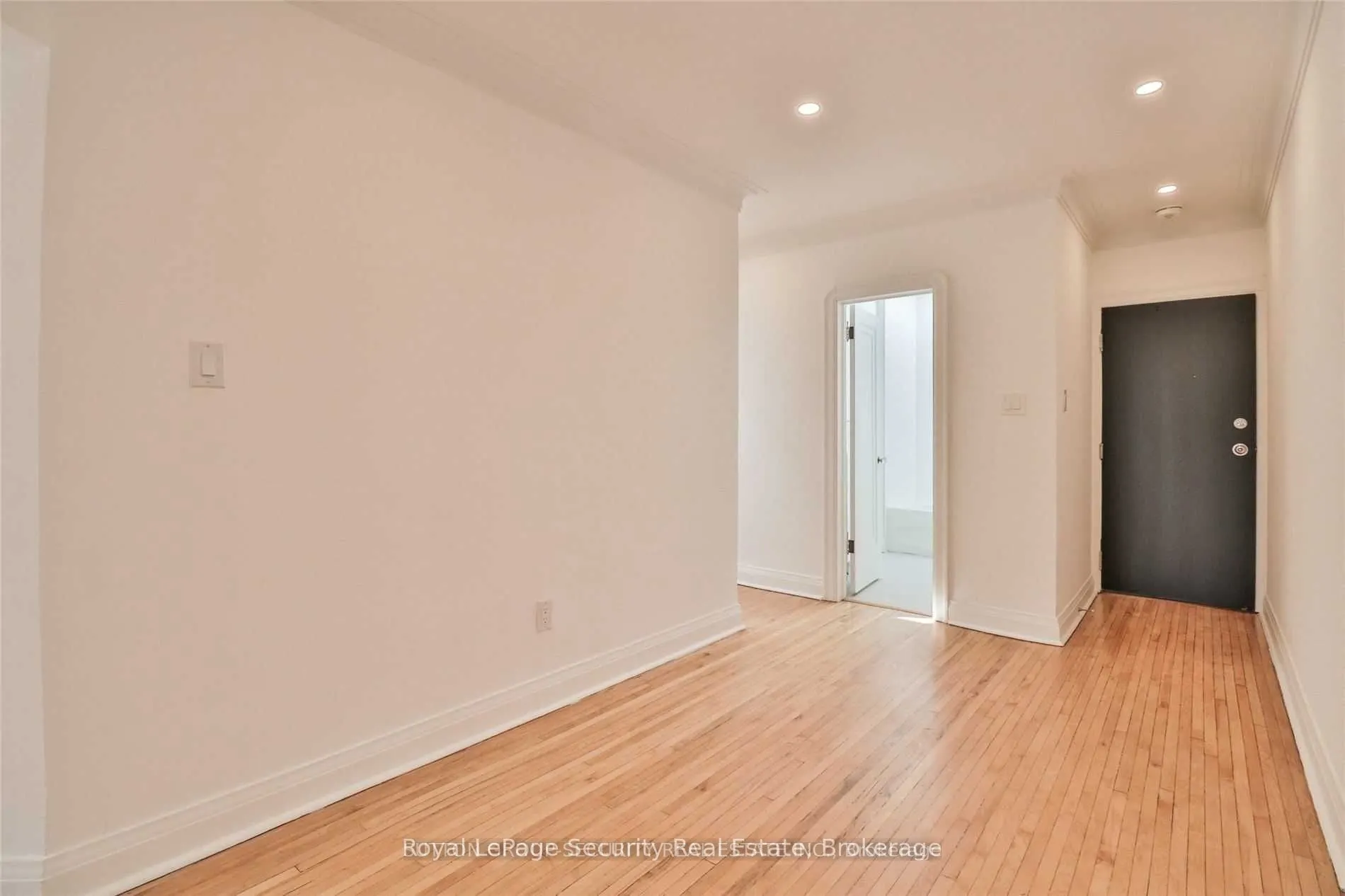 3317 Lake Shore Boulevard W, #2