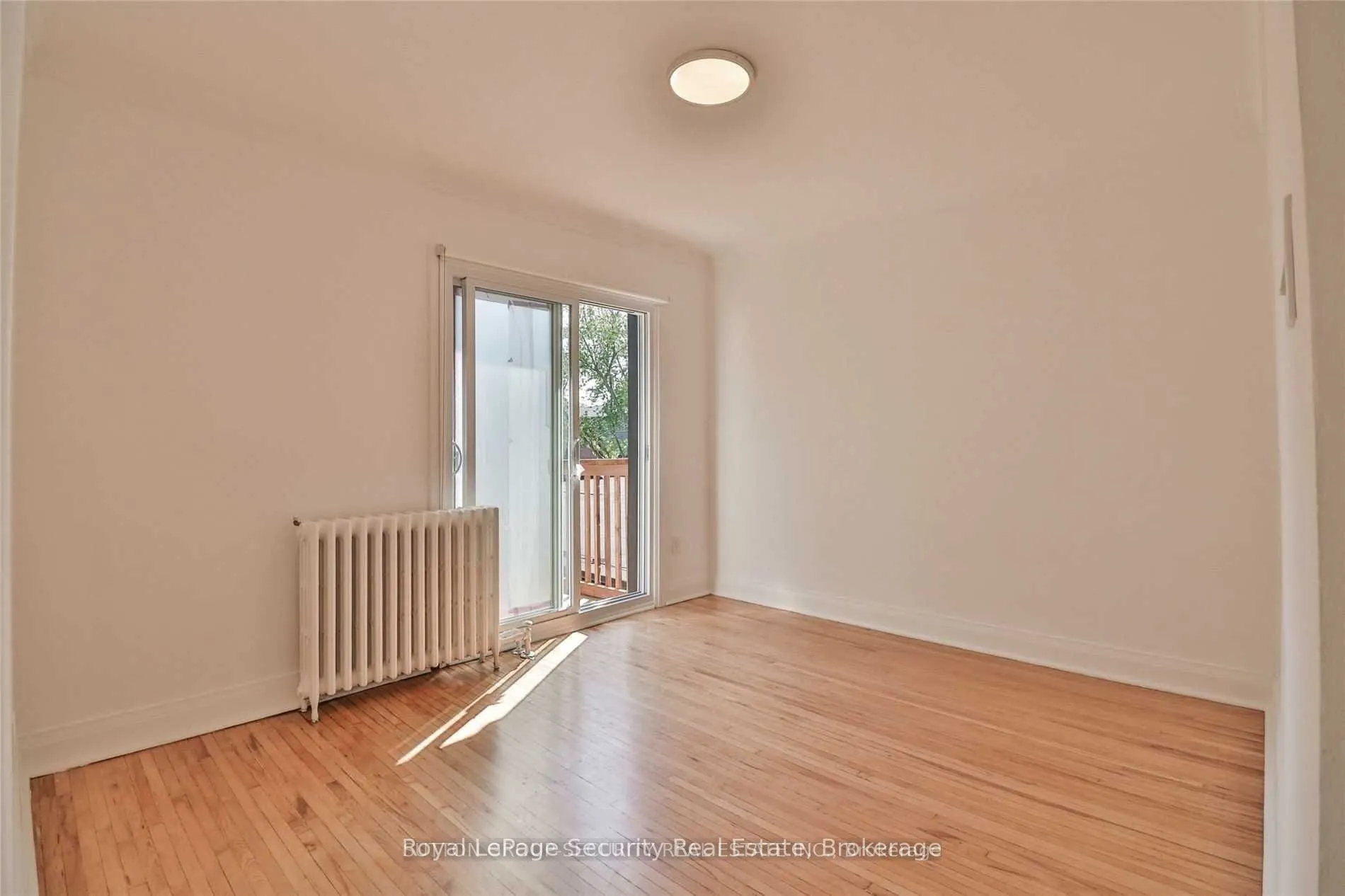 3317 Lake Shore Boulevard W, #2