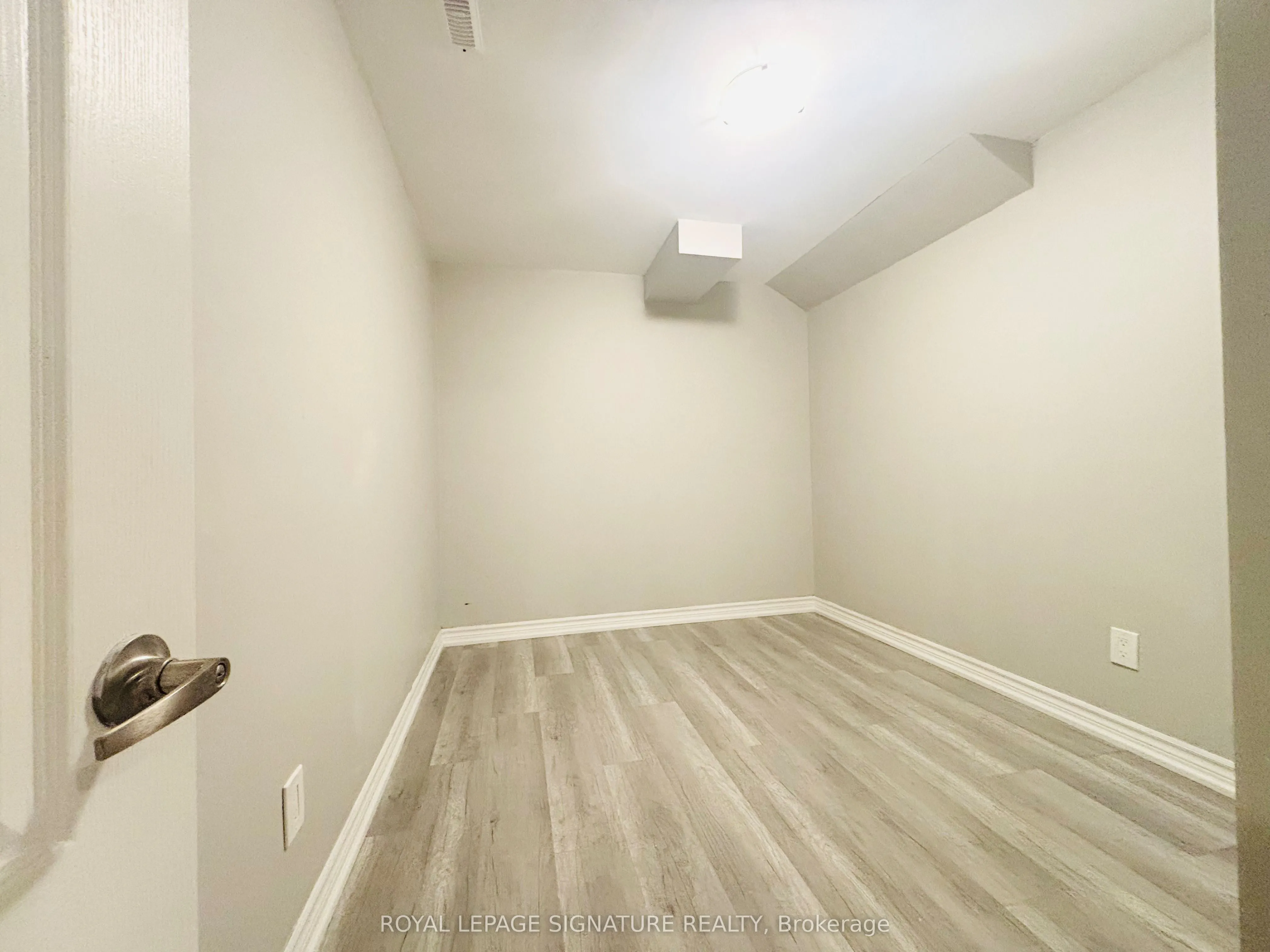 3863 Skyview Street, #Bsmt