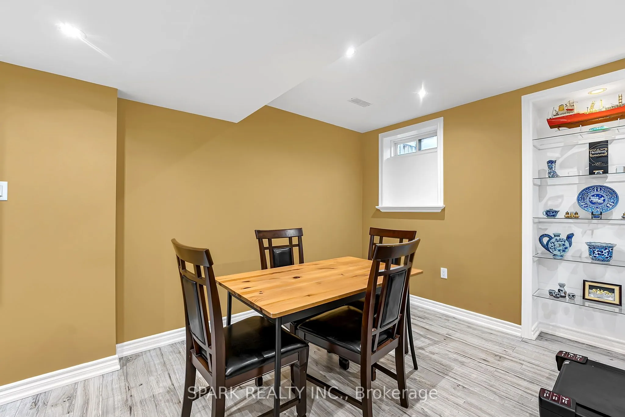 52 Watsonbrook Drive
