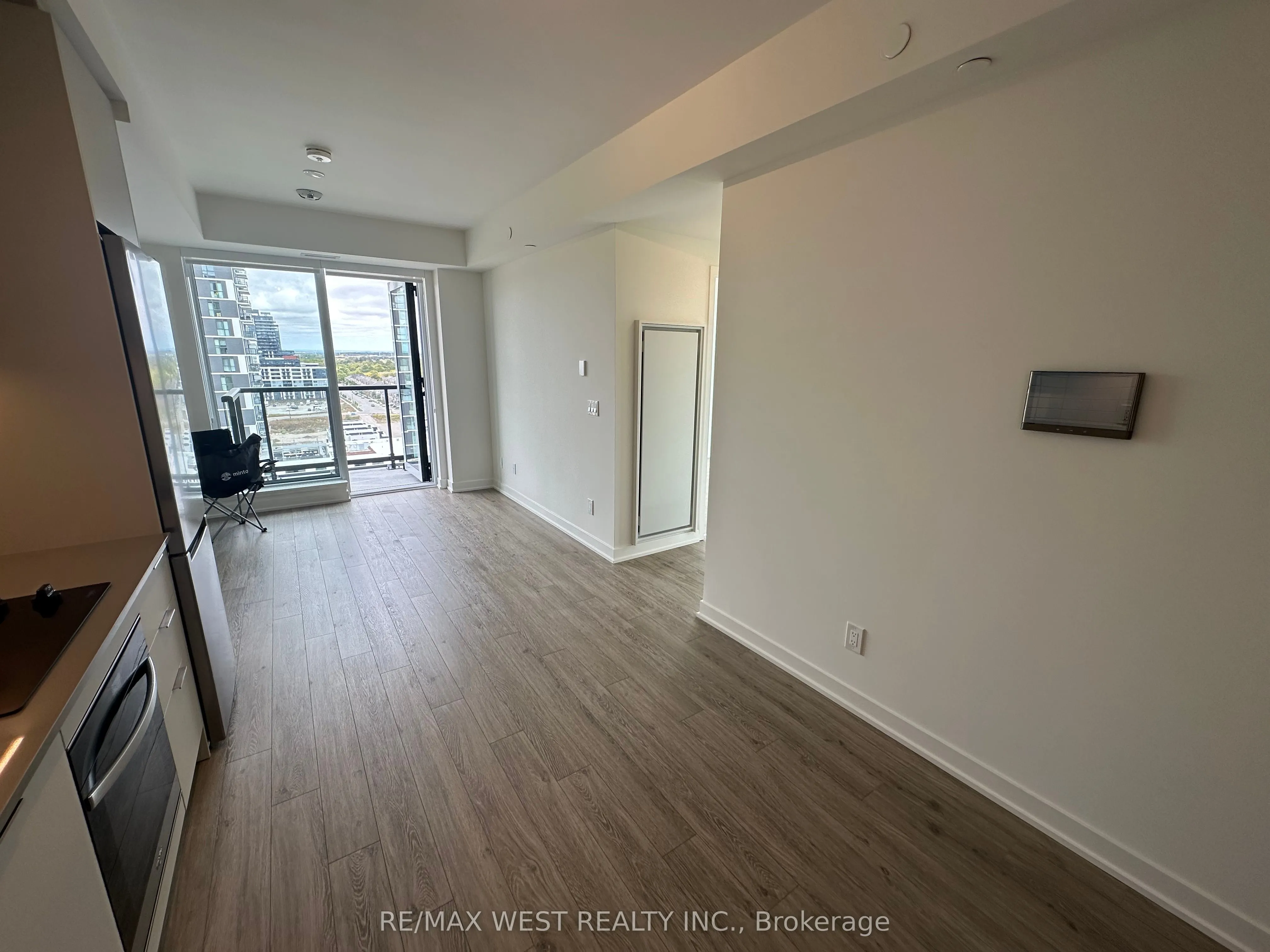 3079 Trafalgar Road, #1507