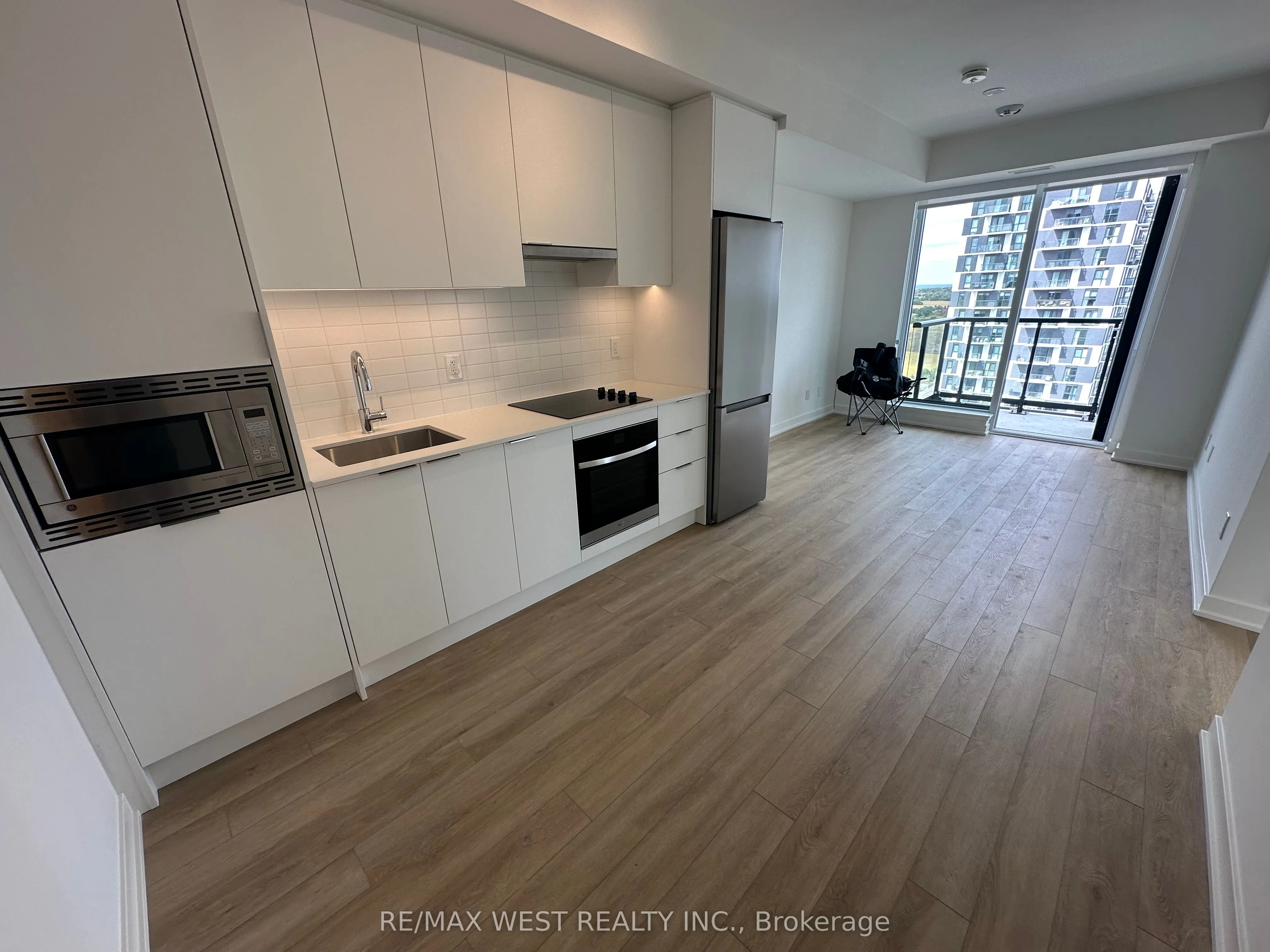 3079 Trafalgar Road, #1607