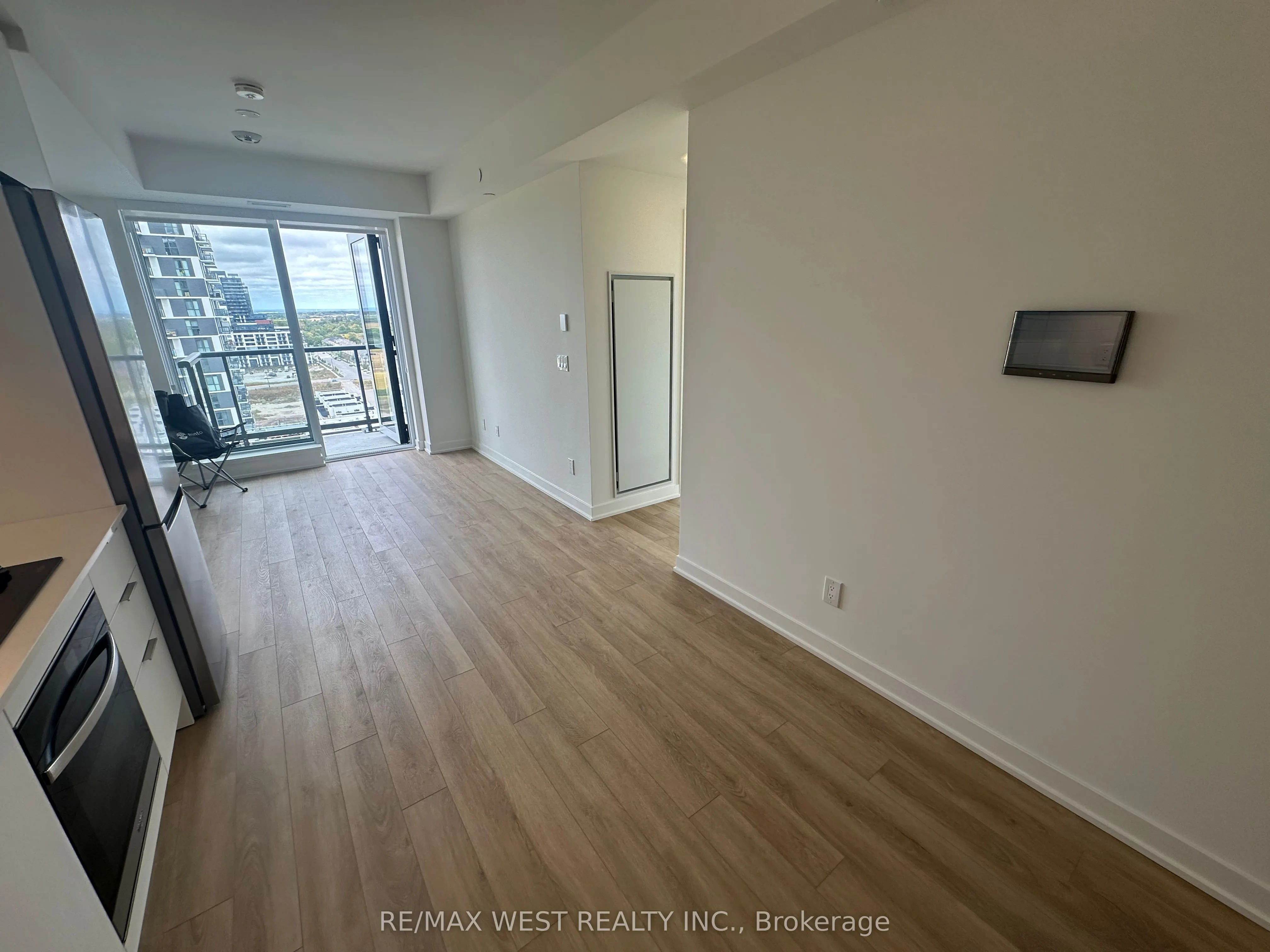 3079 Trafalgar Road, #1607