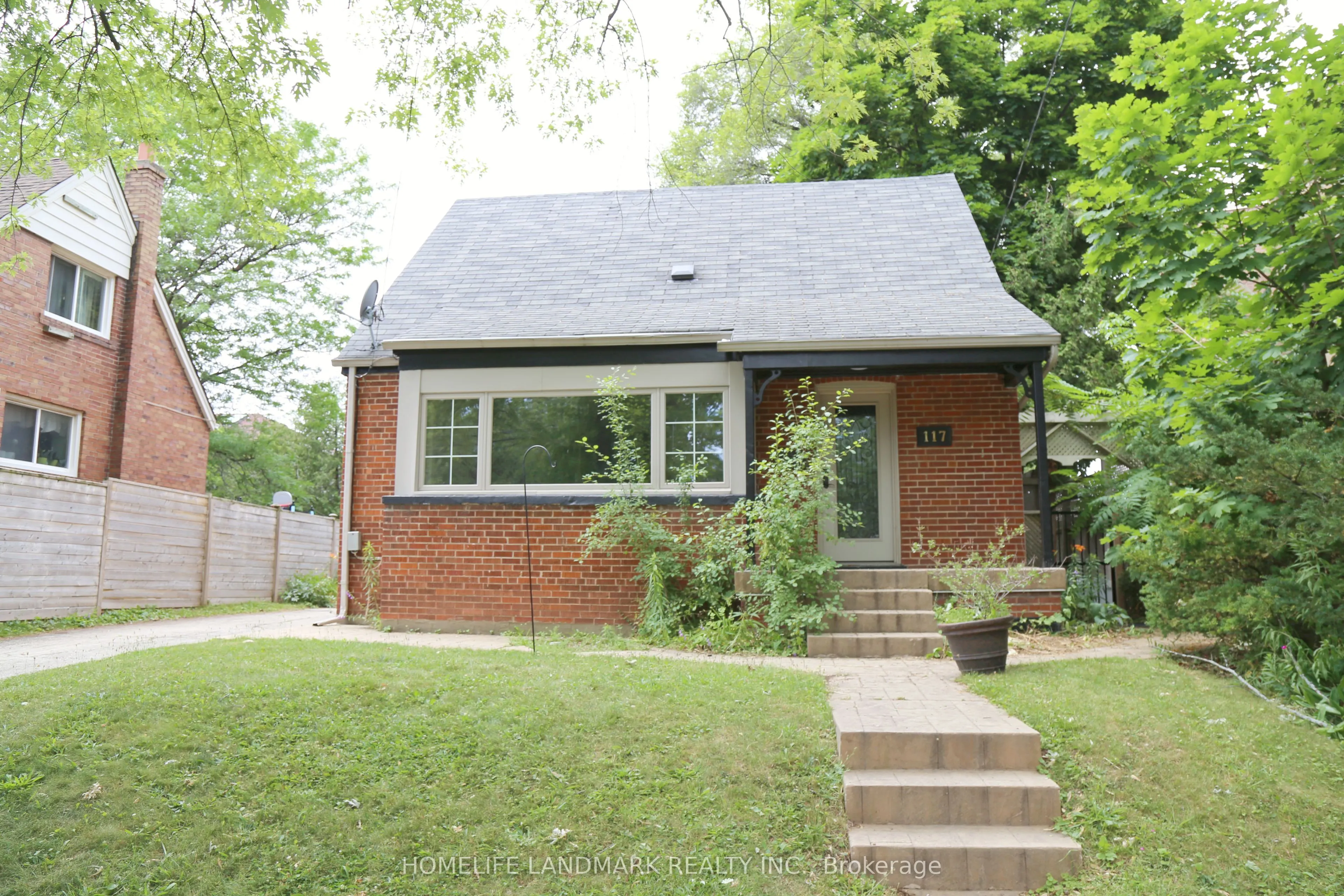117 Prince Charles Drive