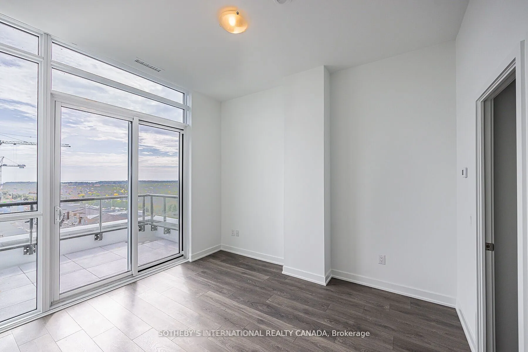 3005 PINE GLEN Road, #809