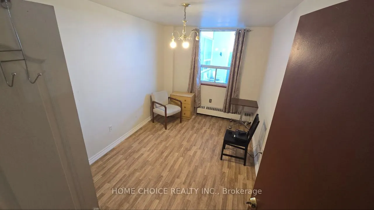 3460 Keele Street W, #921