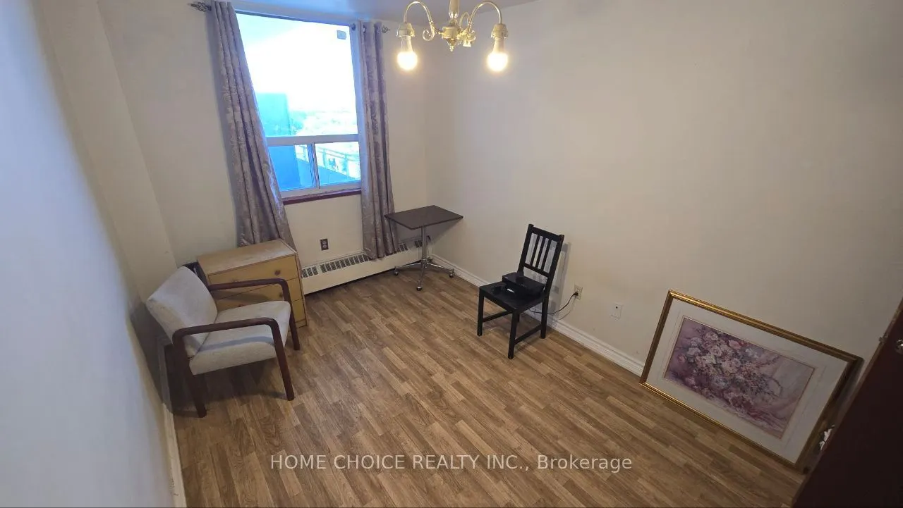 3460 Keele Street W, #921