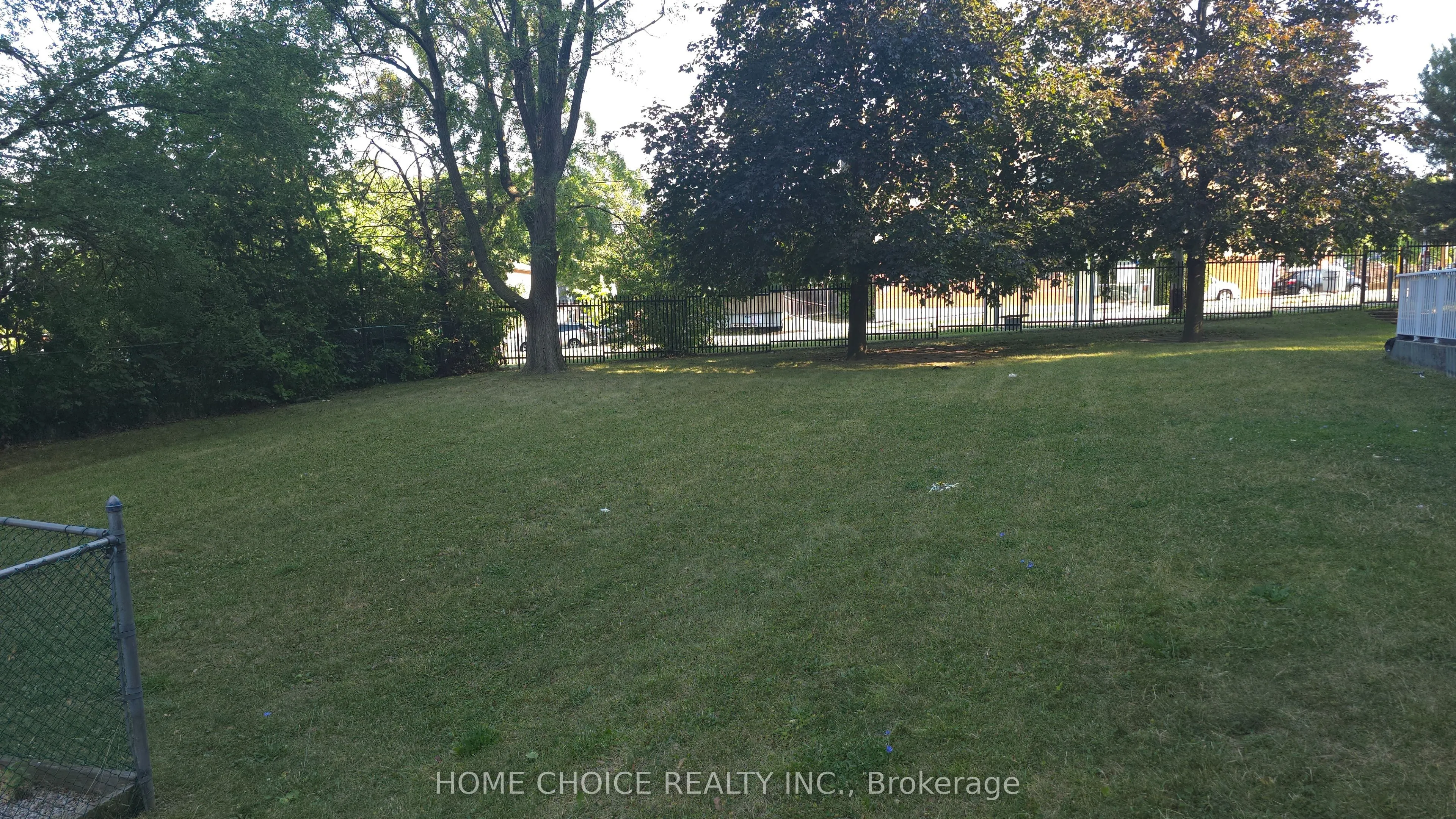 3460 Keele Street W, #921