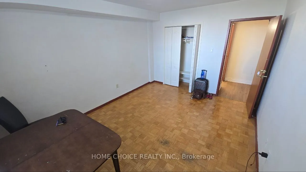 3460 Keele Street W, #921