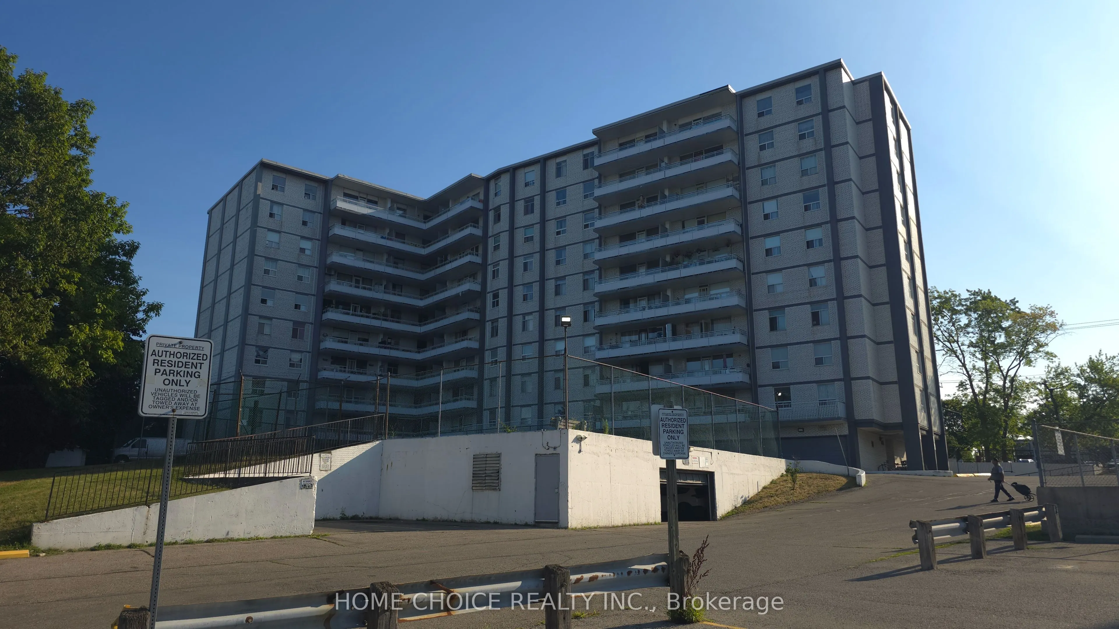 3460 Keele Street W, #921