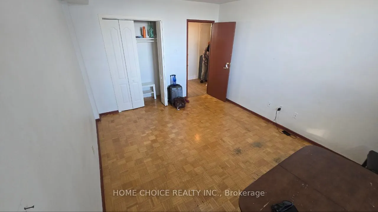 3460 Keele Street W, #921
