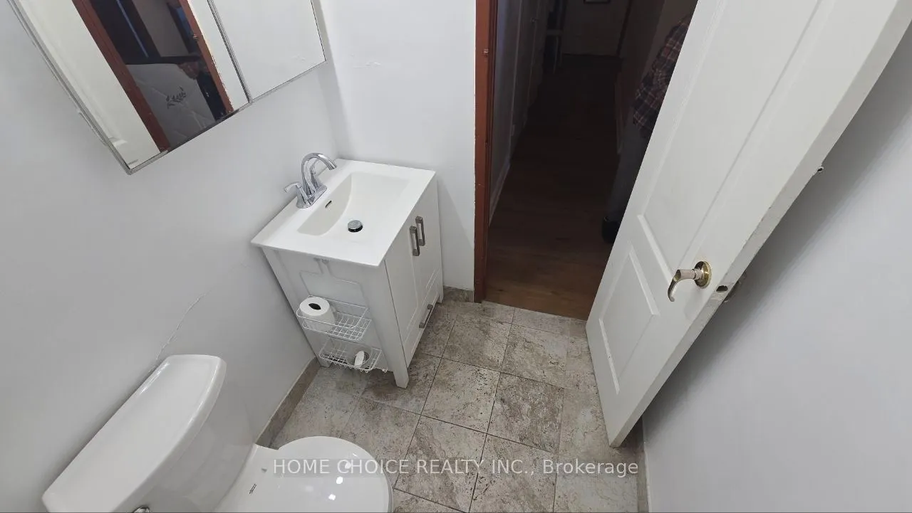 3460 Keele Street W, #921