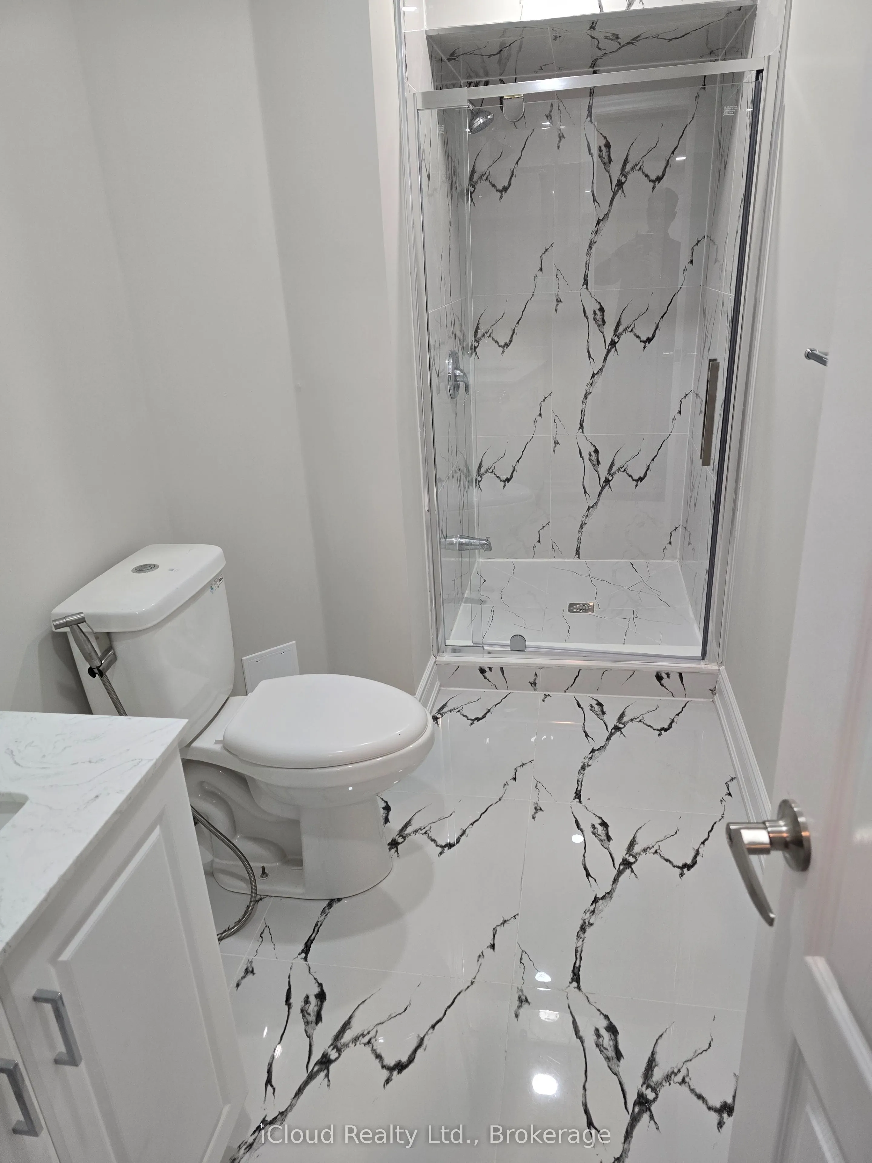 5457 Meadowcrest - BSMT Avenue, #Basement