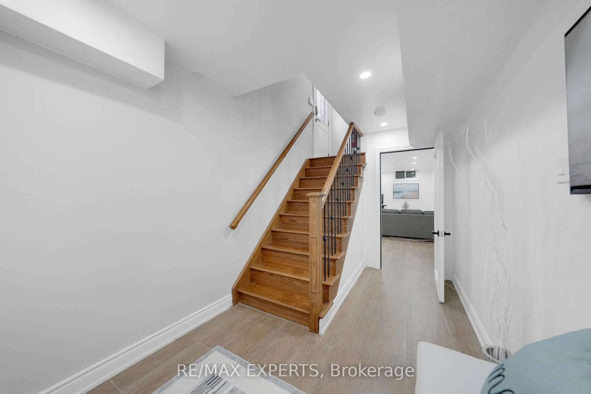 55 Manorwood Court