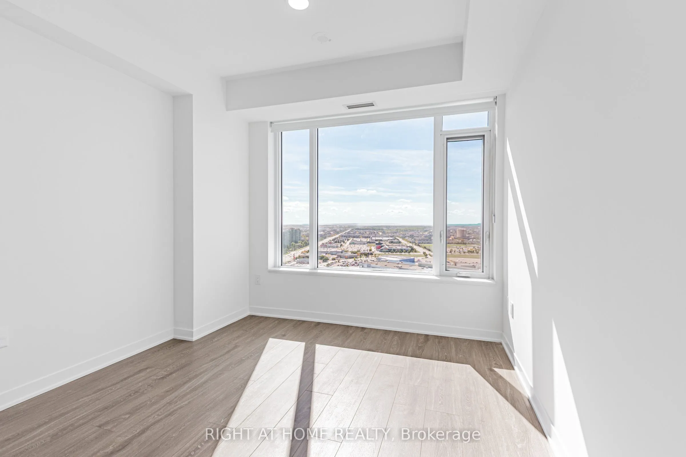 2495 Eglinton Avenue W, #2604