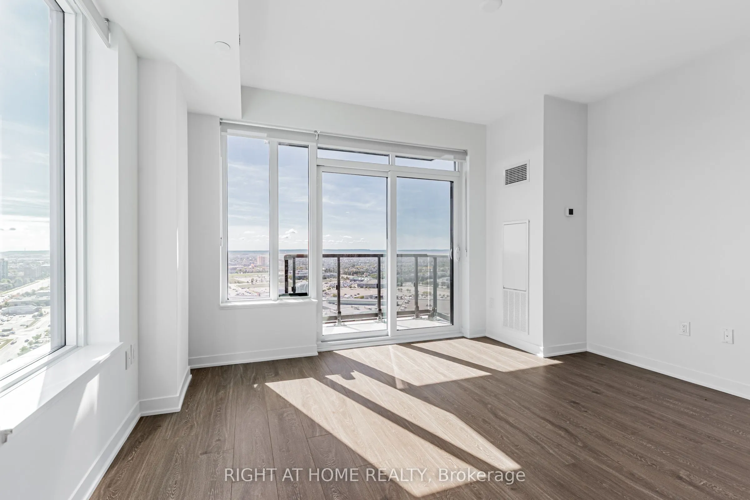2495 Eglinton Avenue W, #2604
