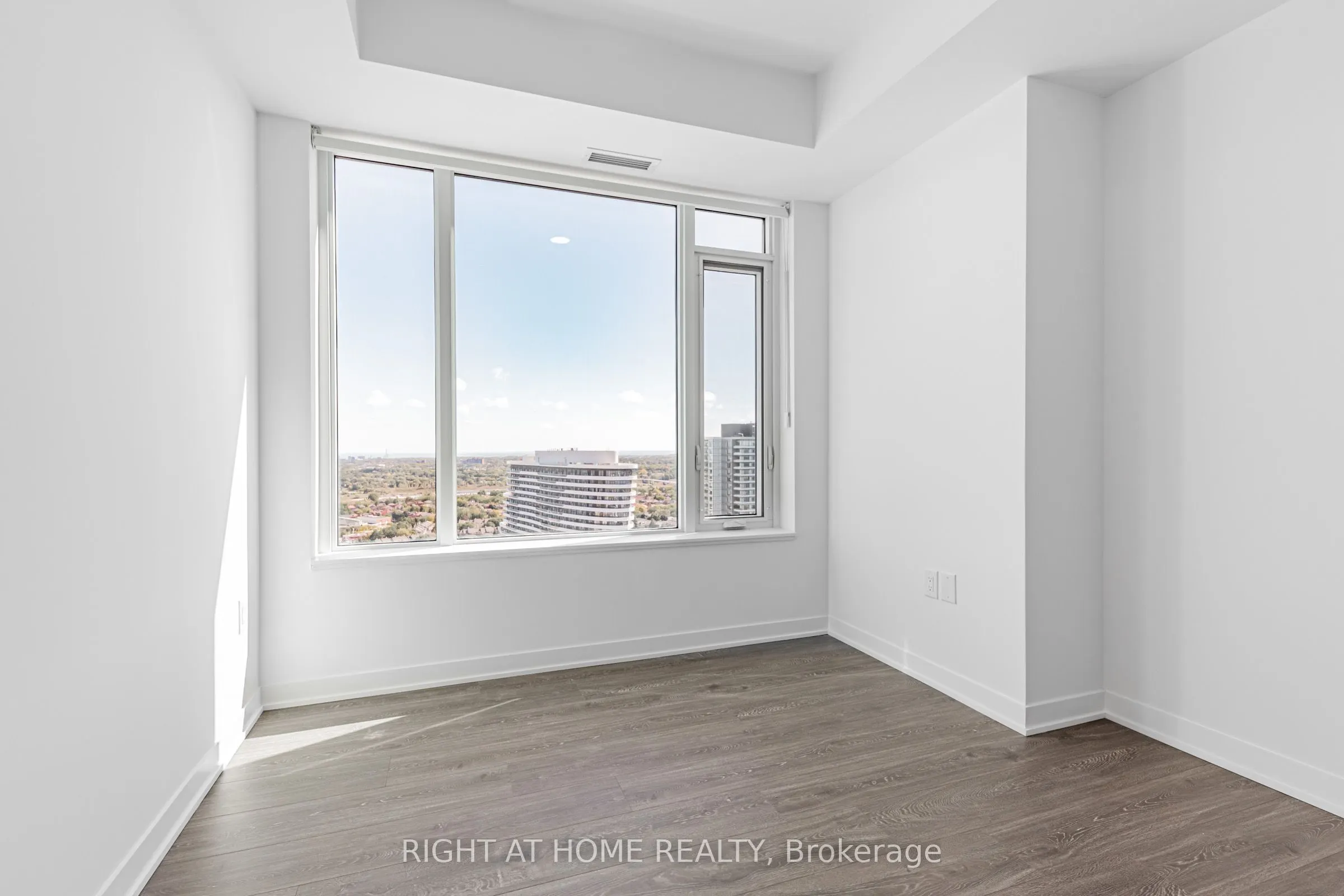 2495 Eglinton Avenue W, #2604