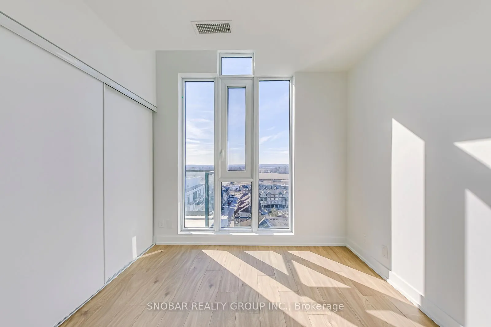 215 Veterans Drive, #1209