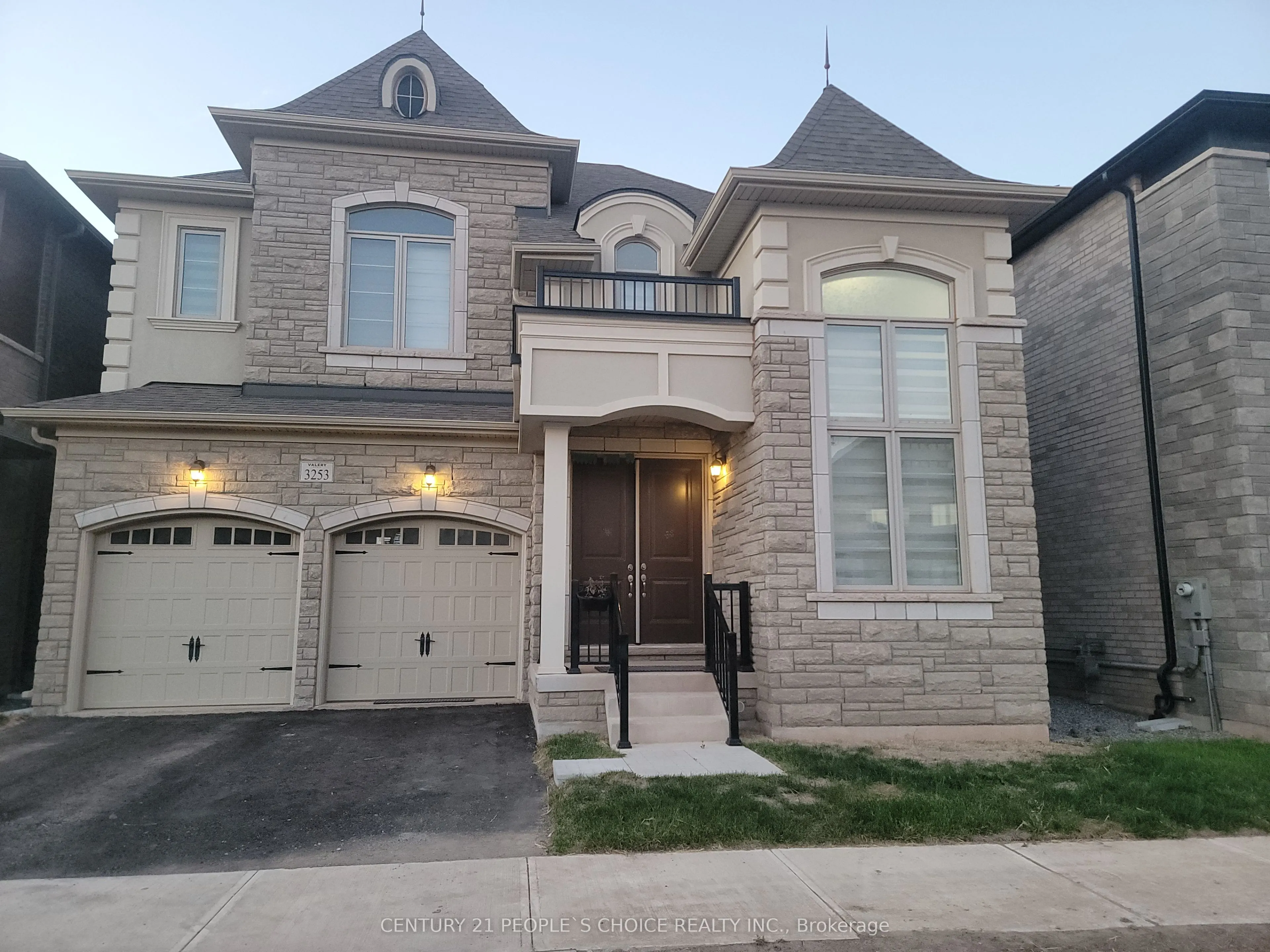 3253 Dove Drive