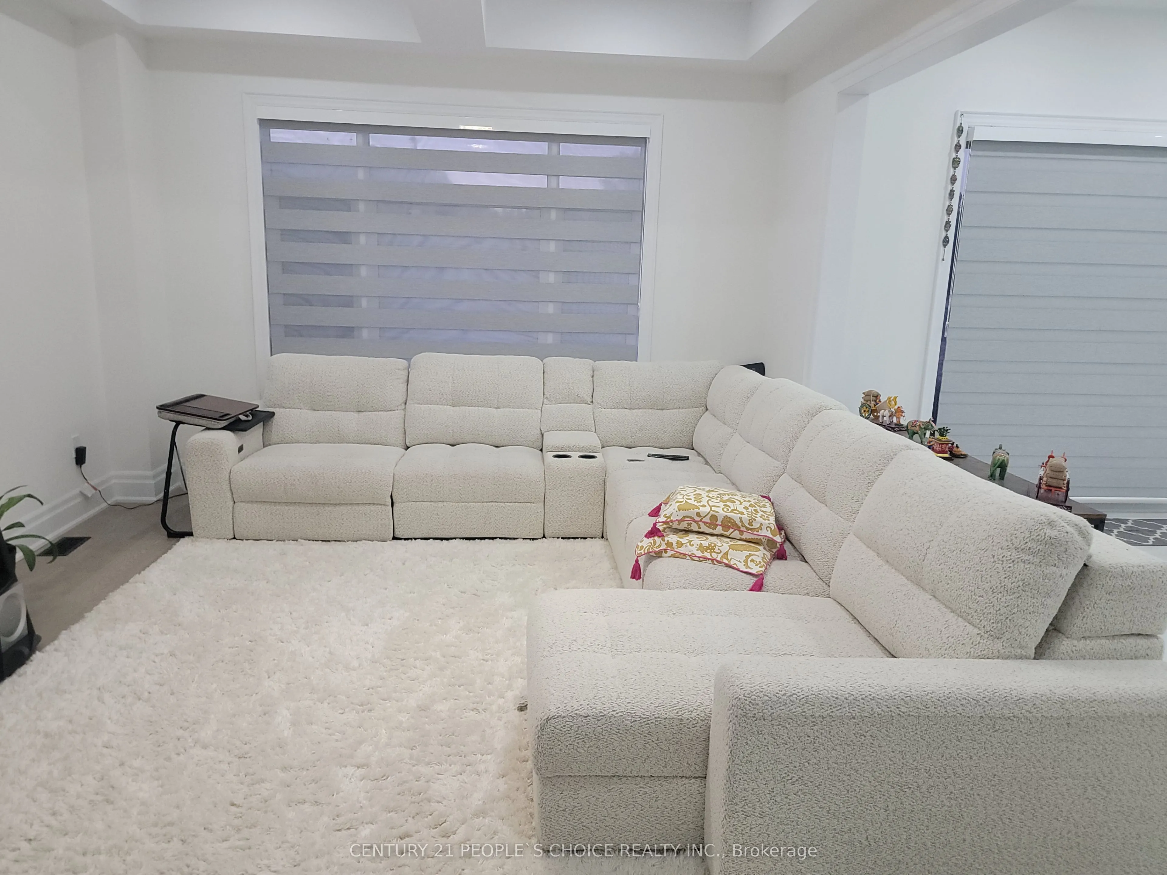 3253 Dove Drive