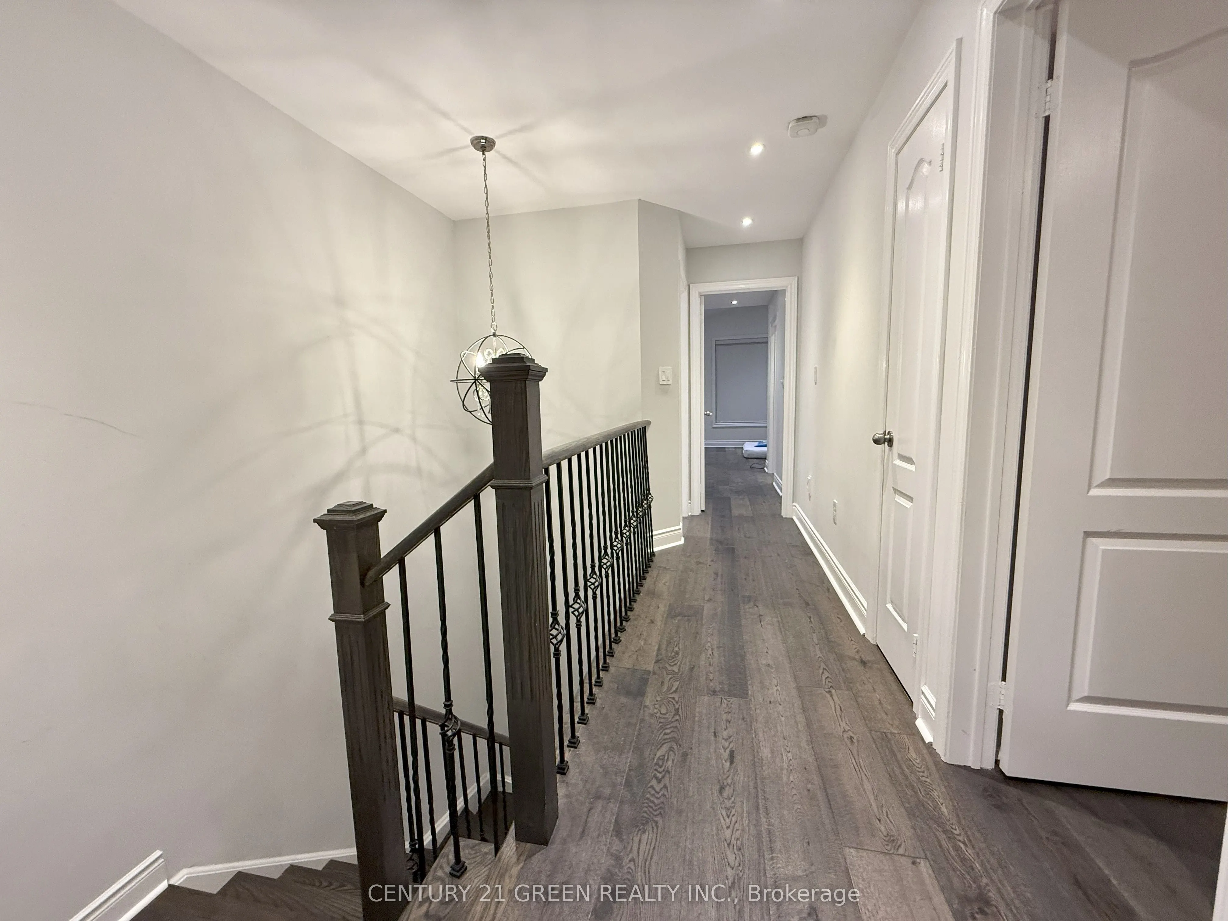 7328 Cork Tree Row