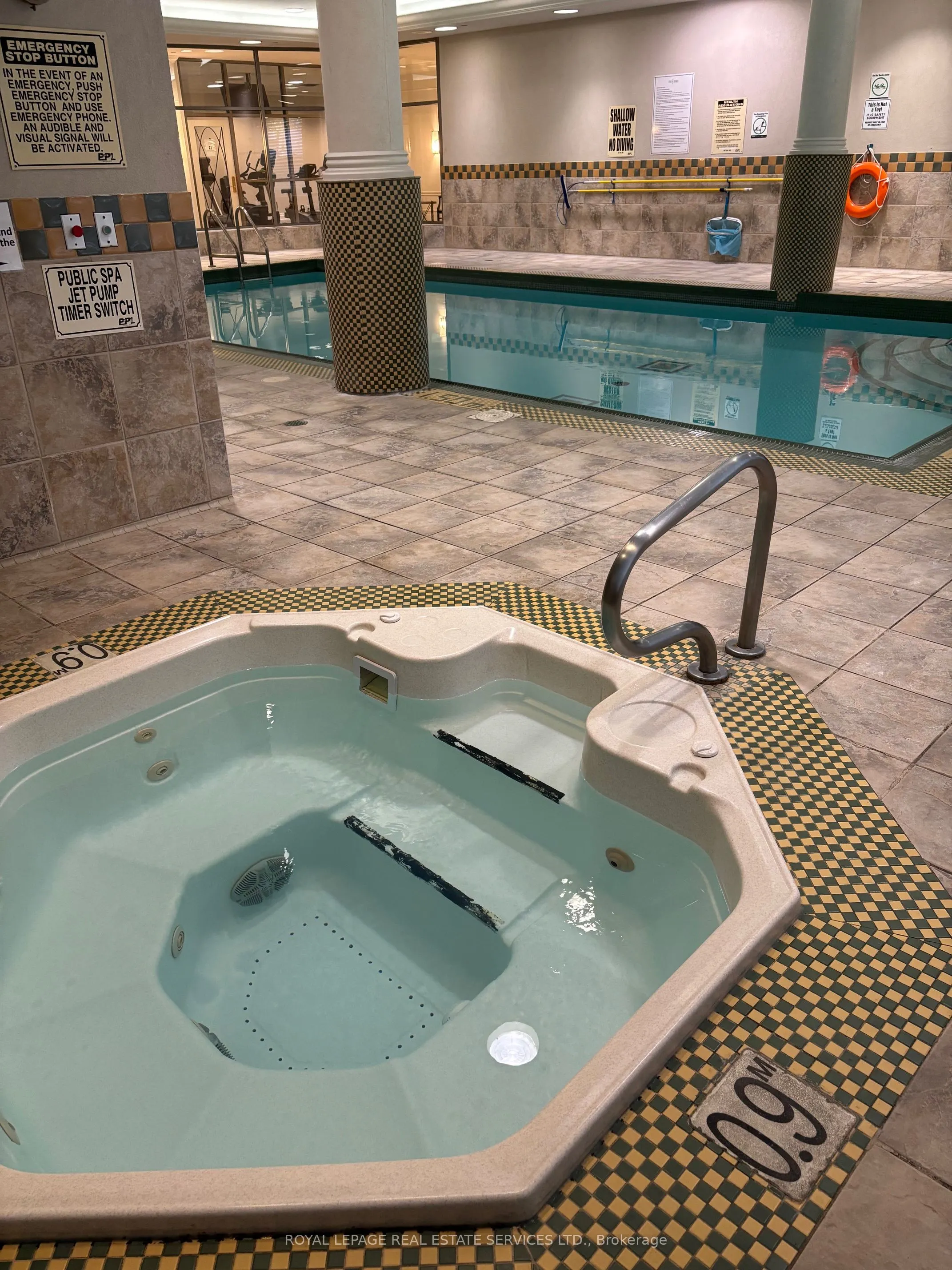 5229 Dundas Street W, #1210