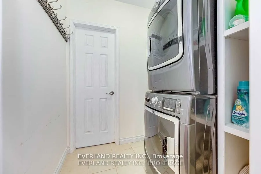 249 Nottingham Dr Drive