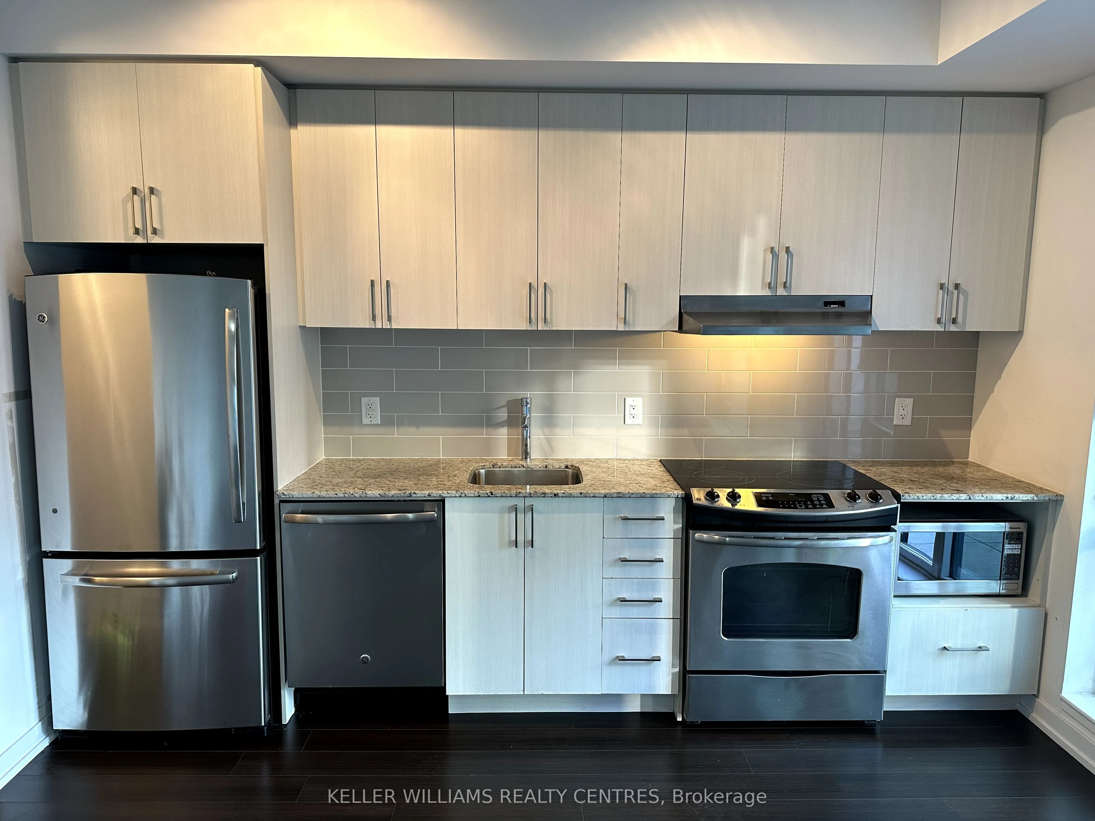 2560 Eglinton Avenue W, #310