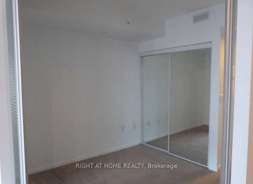 830 Lawrence Avenue W, #622
