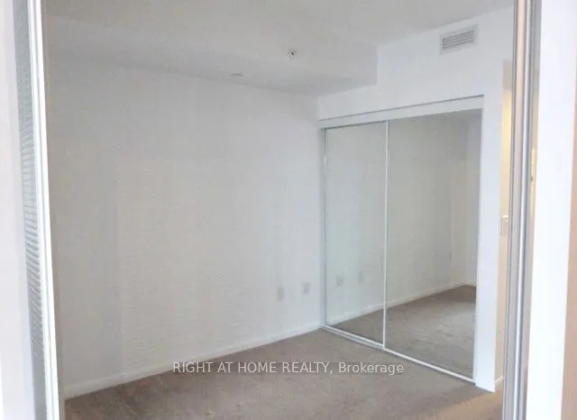 830 Lawrence Avenue W, #622