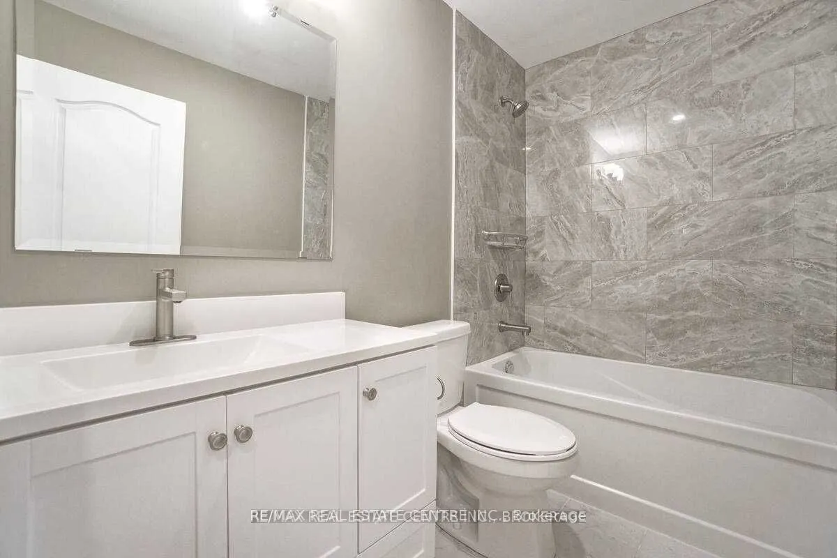 833 Scollard Court, #92
