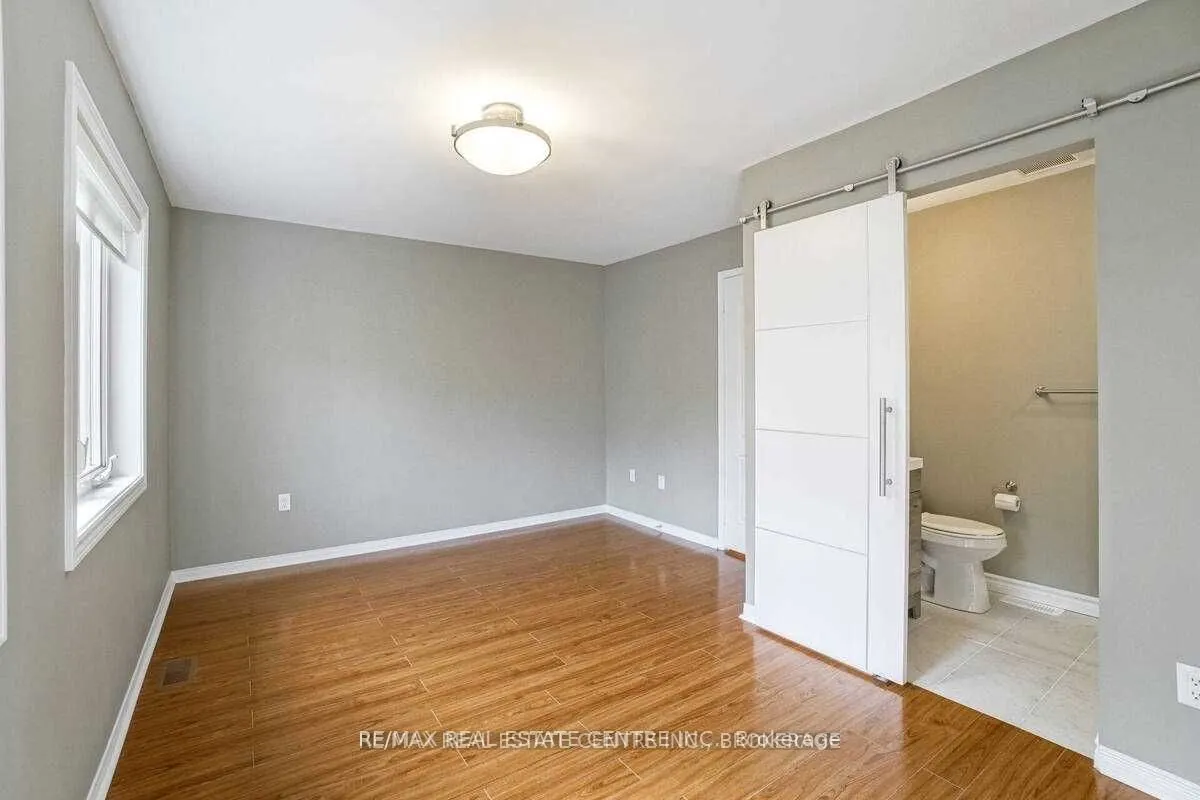 833 Scollard Court, #92