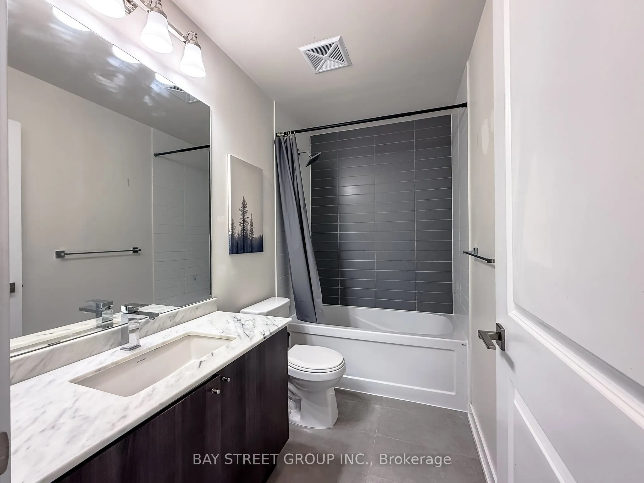 510 Curran Place, #2903