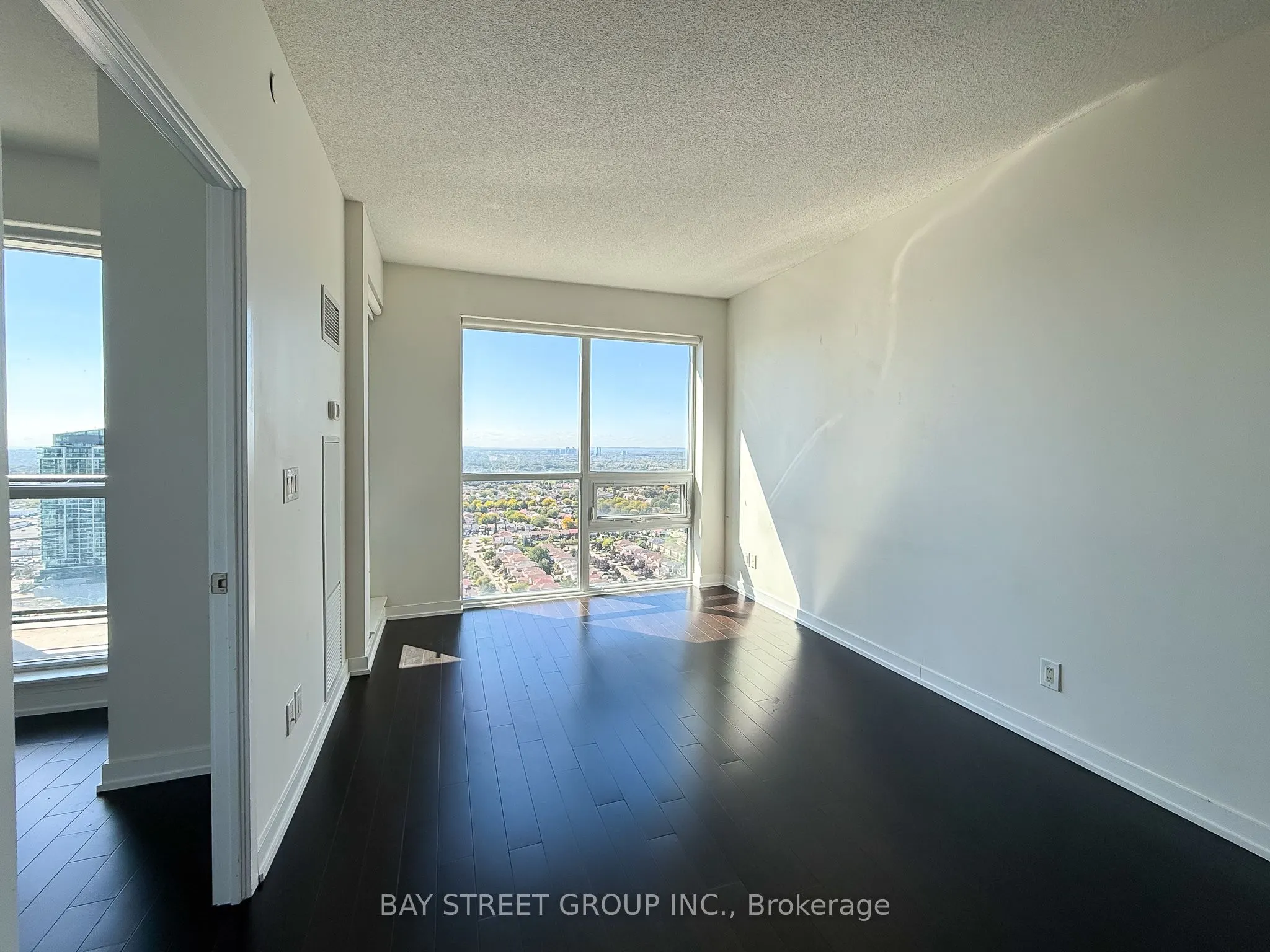 510 Curran Place, #2903