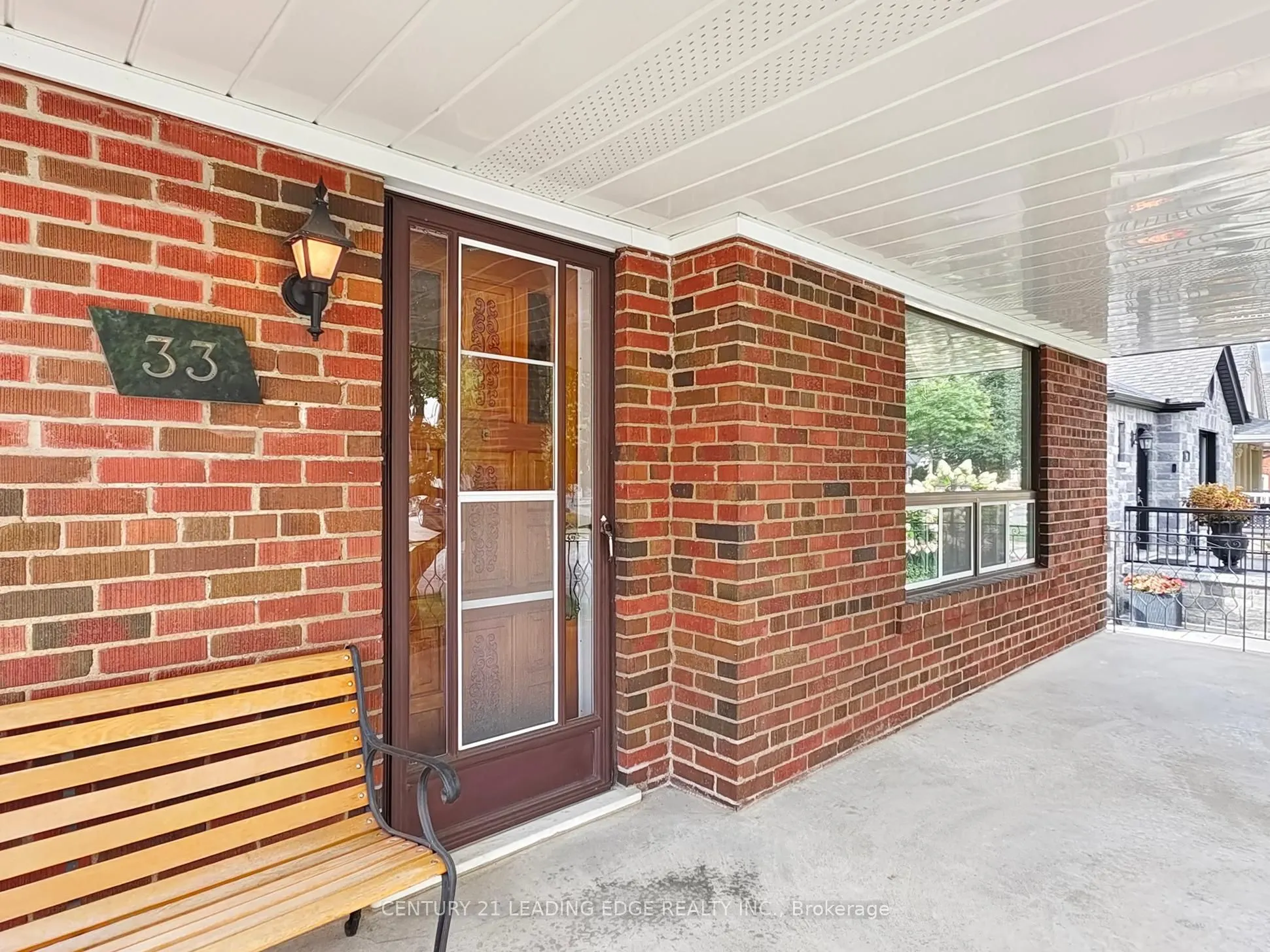 33 Monarchdale Avenue