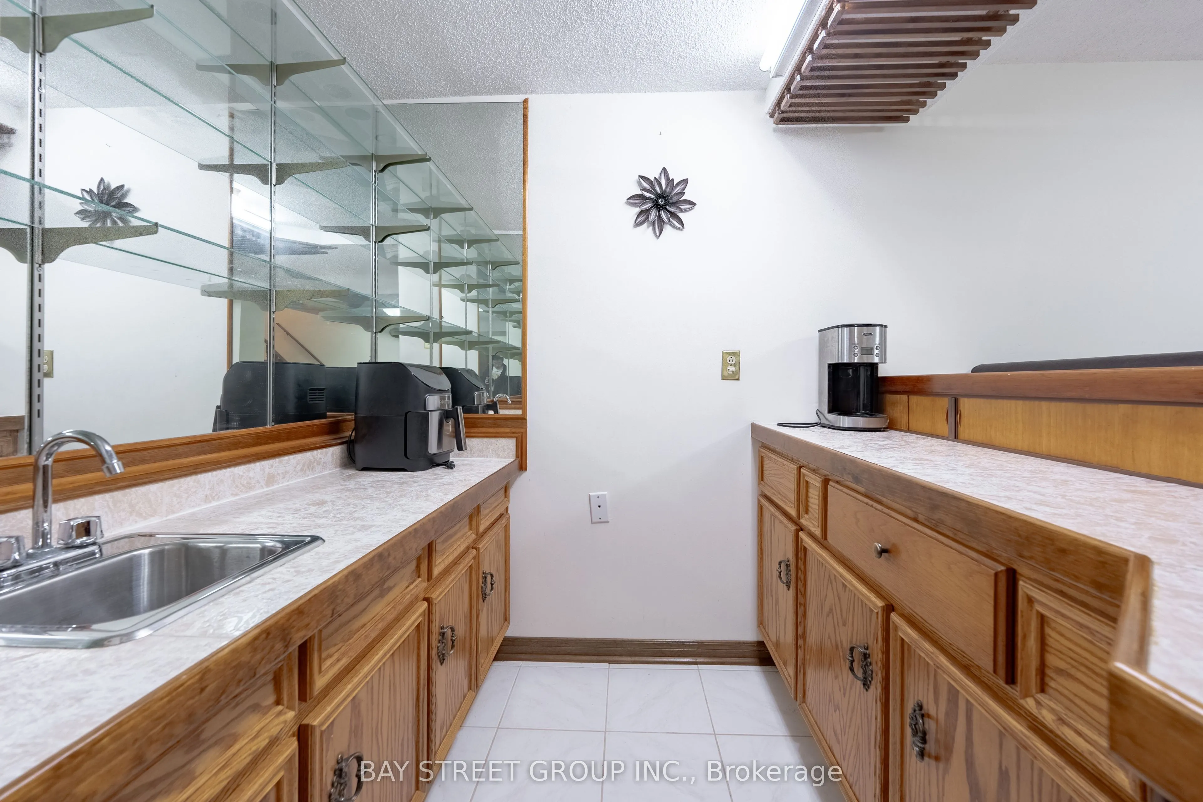 1394 Peartree Circle