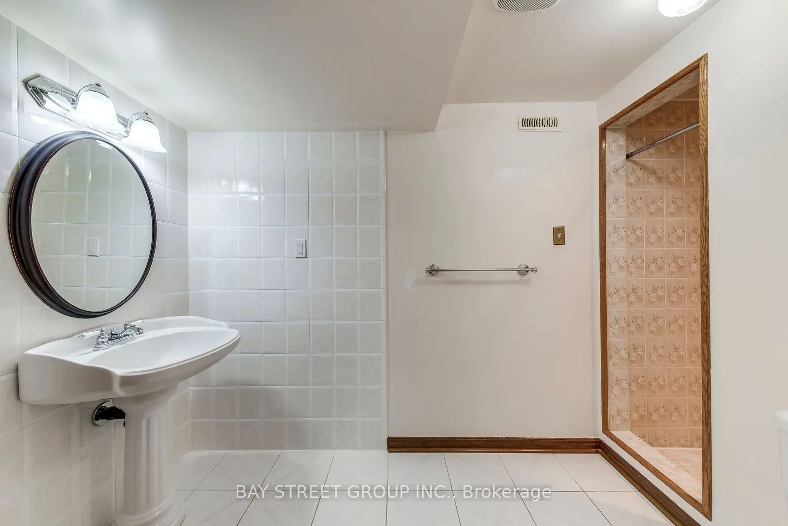 1394 Peartree Circle