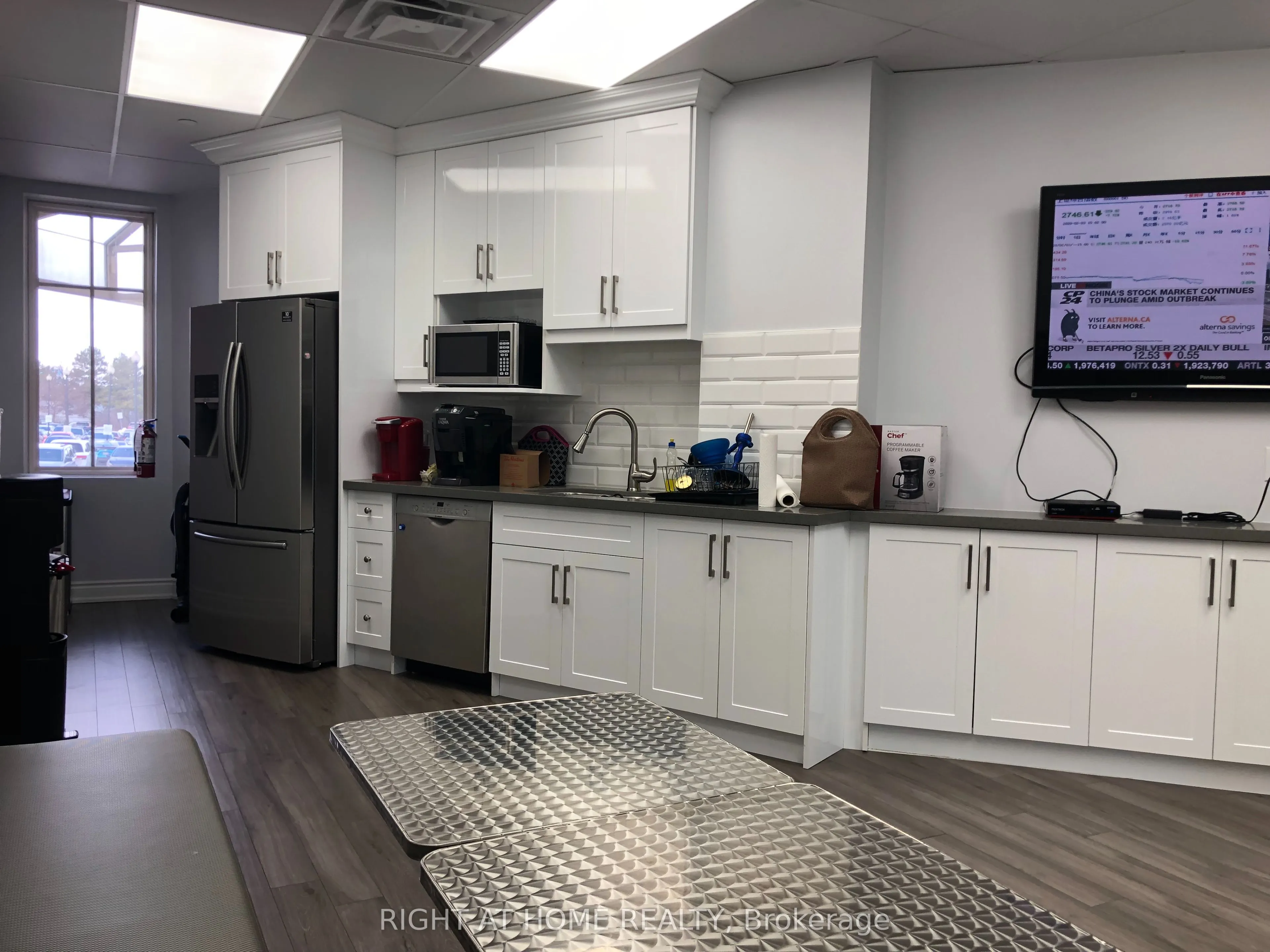 5025 Orbitor Drive, #2/200