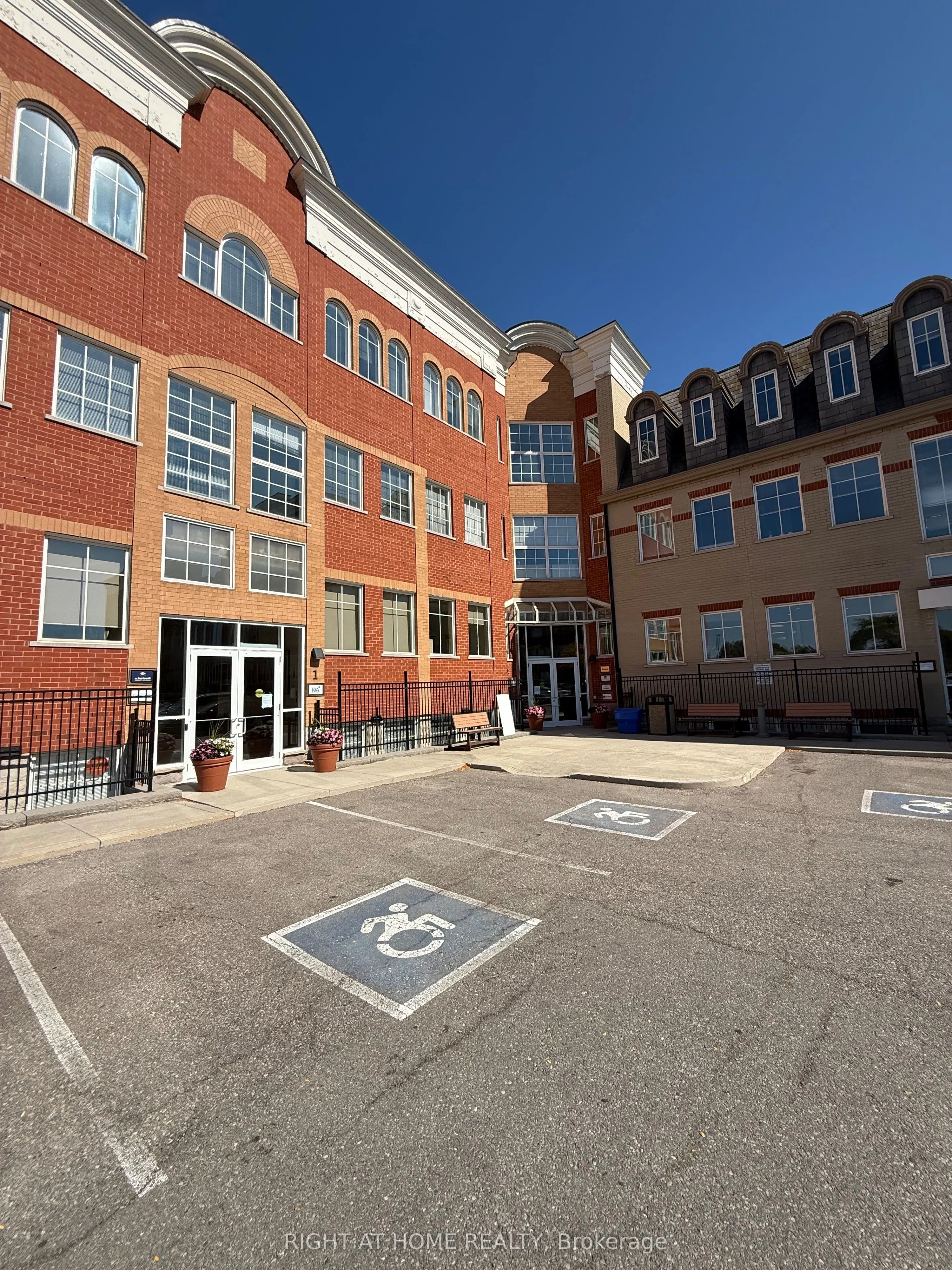 5025 Orbitor Drive, #2/200